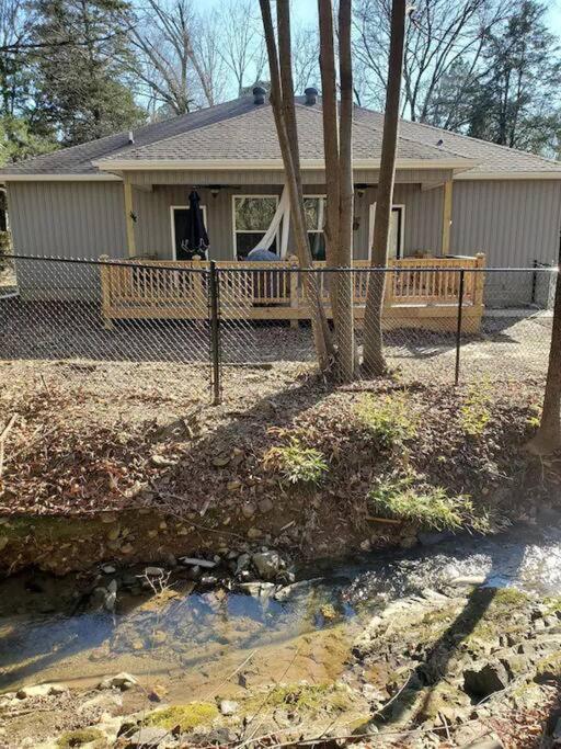 Holiday home Duplex Lakeview A - 10 Minutes To Oaklawn Racing & Gaming *