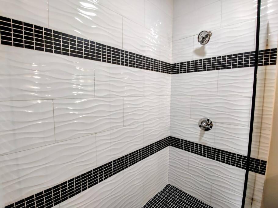 Holiday home Lakeview B - 10 Minutes To Oaklawn Racing & Gaming *