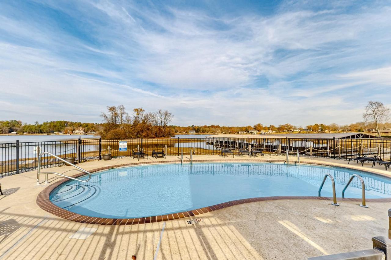 Holiday home Dragonfly Oasis Hot Springs