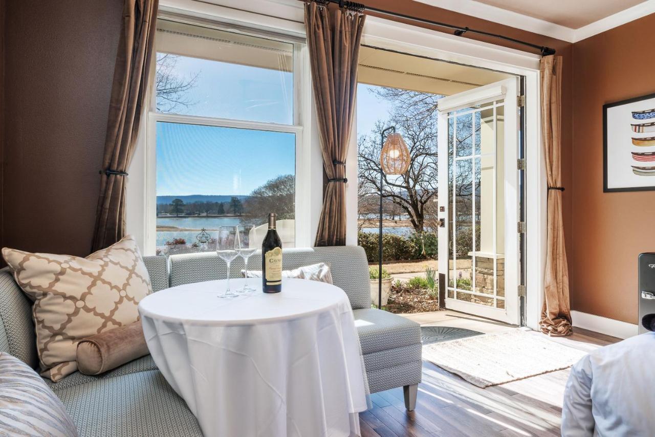 Hotel Lookout Point Lakeside