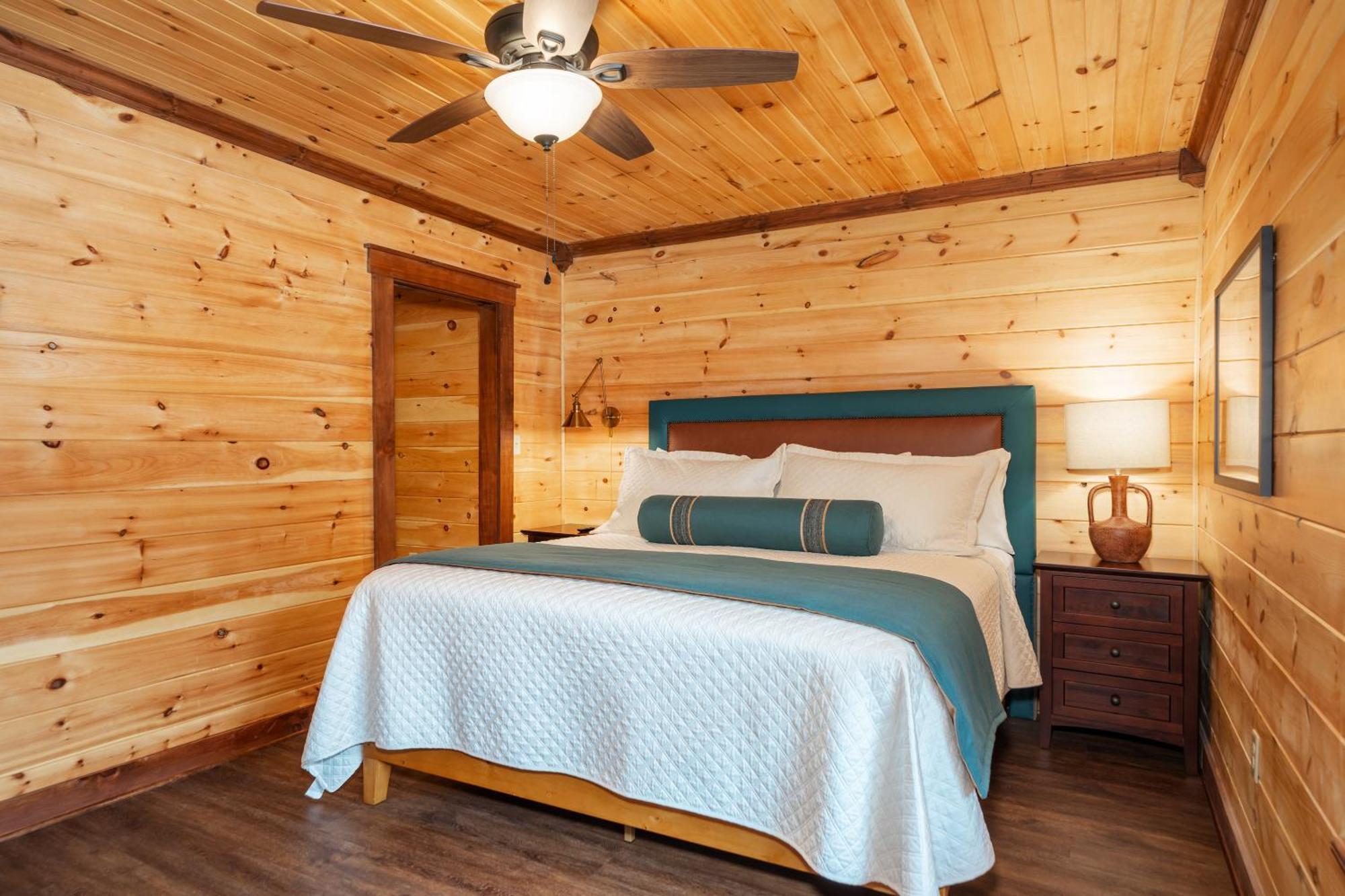 Court Inn 3*