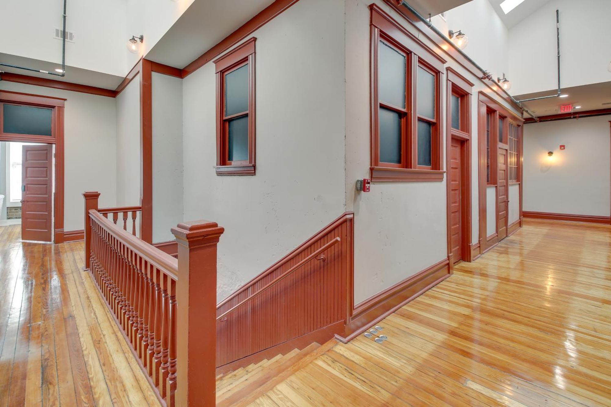 Spacious Downtown Vacation Rental! *