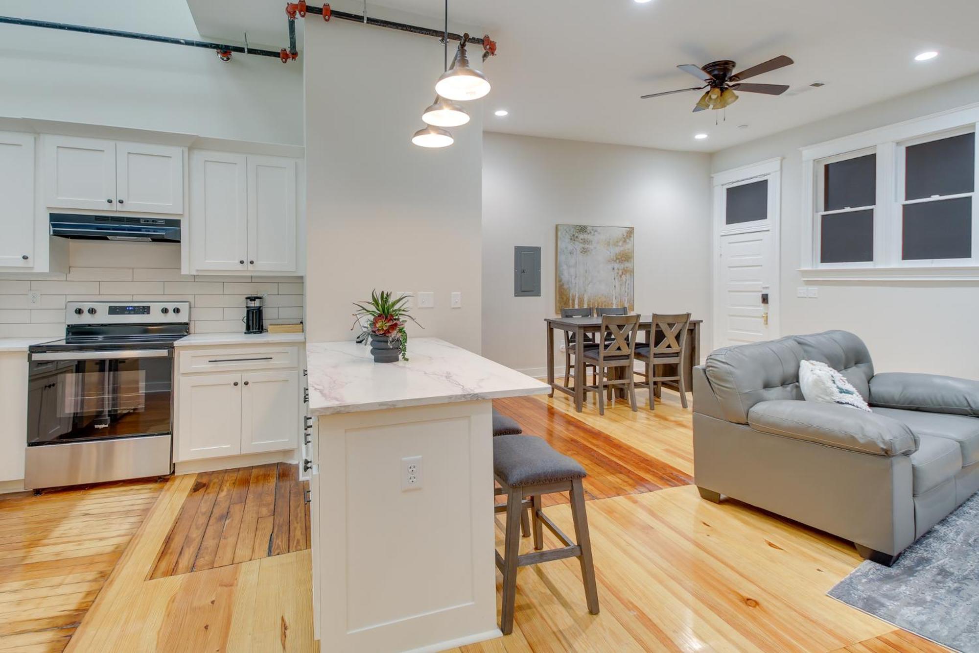Spacious Downtown Vacation Rental!