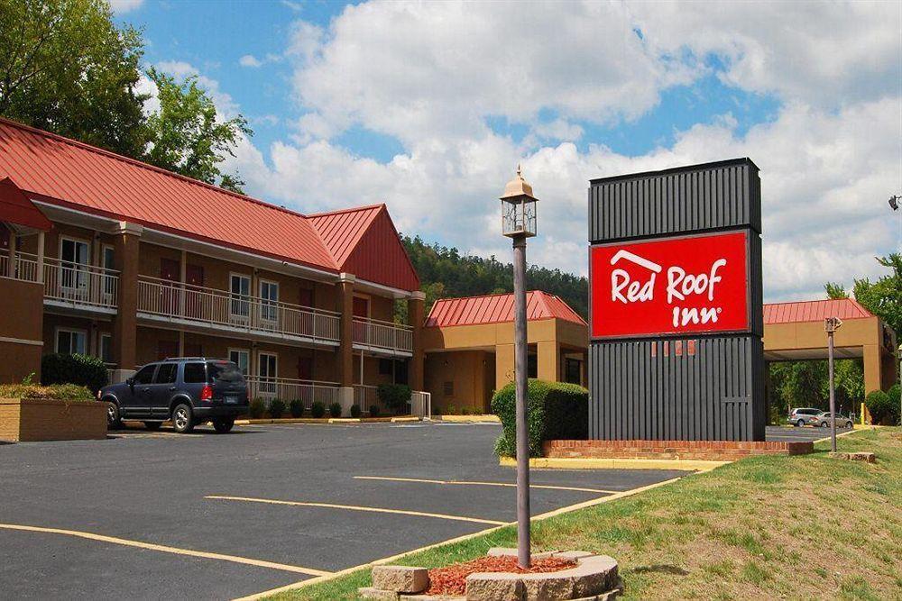 Red Roof Hot Springs