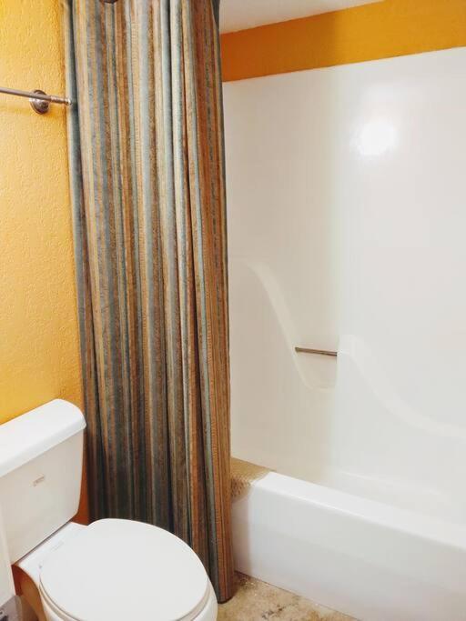 Lakefront Casita - Perfect For Couples Or Families Apartamento Hot Springs