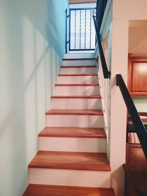 Lakefront Casita - Perfect For Couples Or Families Apartment