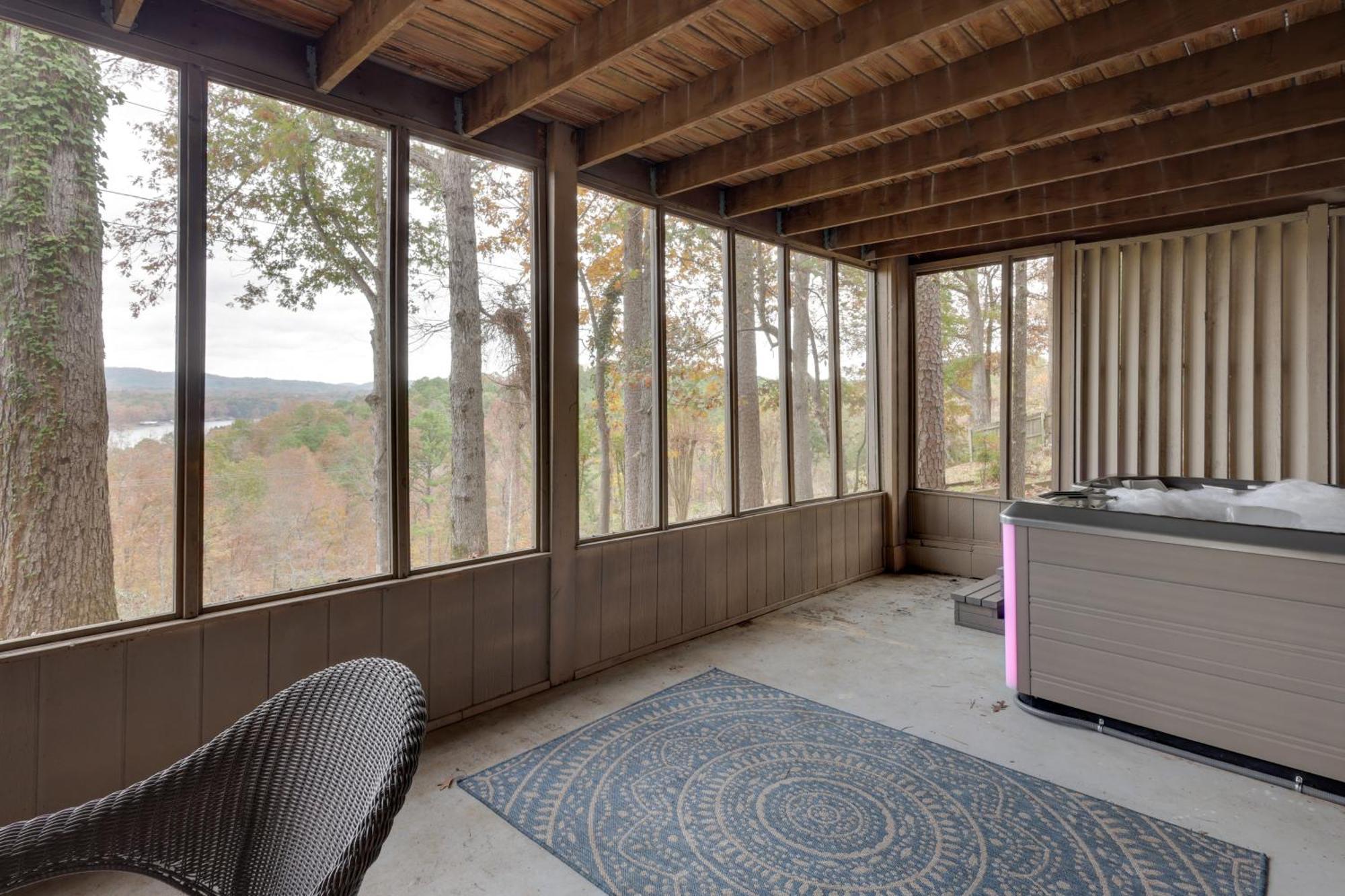 Holiday home With Views, Hot Tub And Golf Access *
