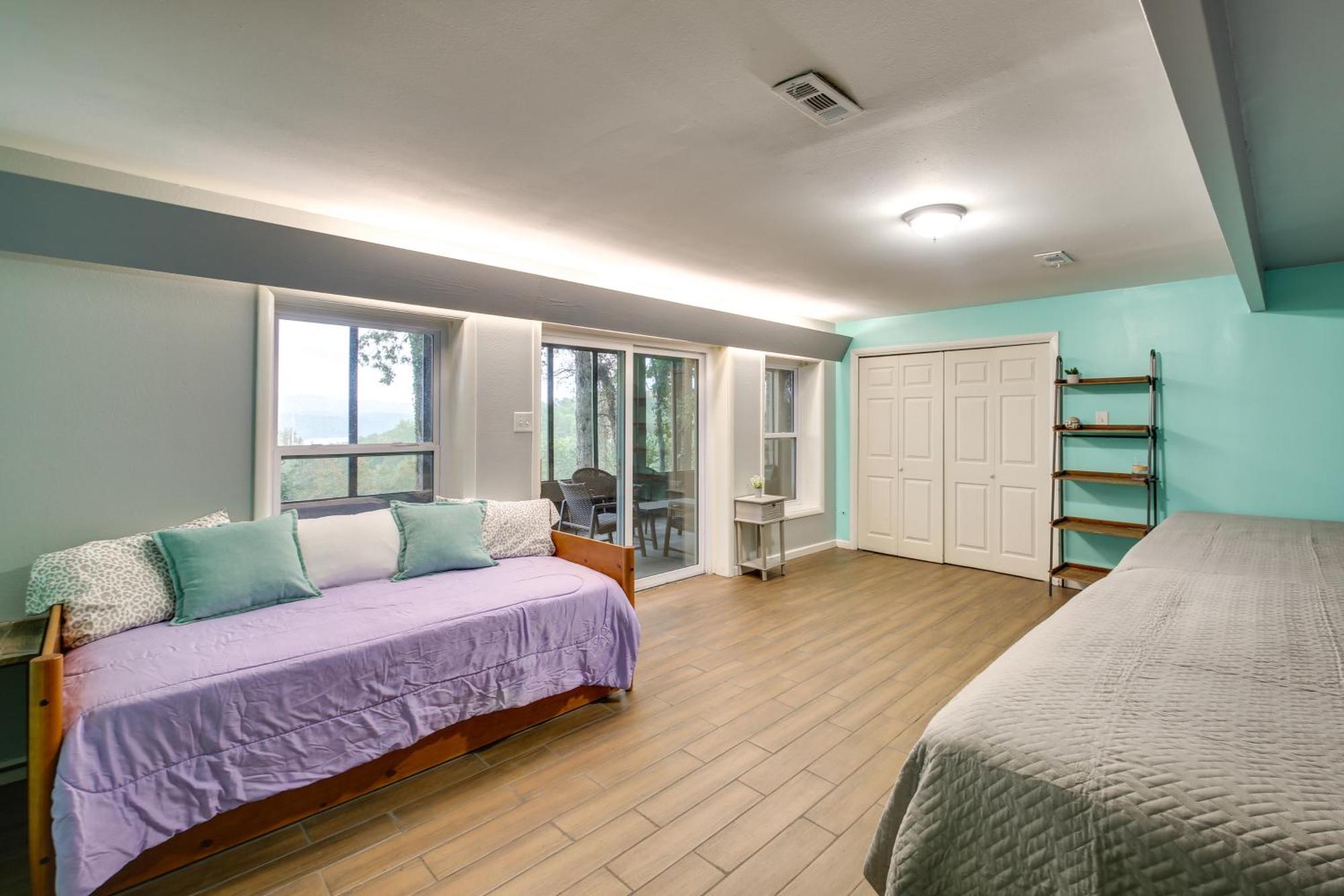 With Views, Hot Tub And Golf Access * Hot Springs