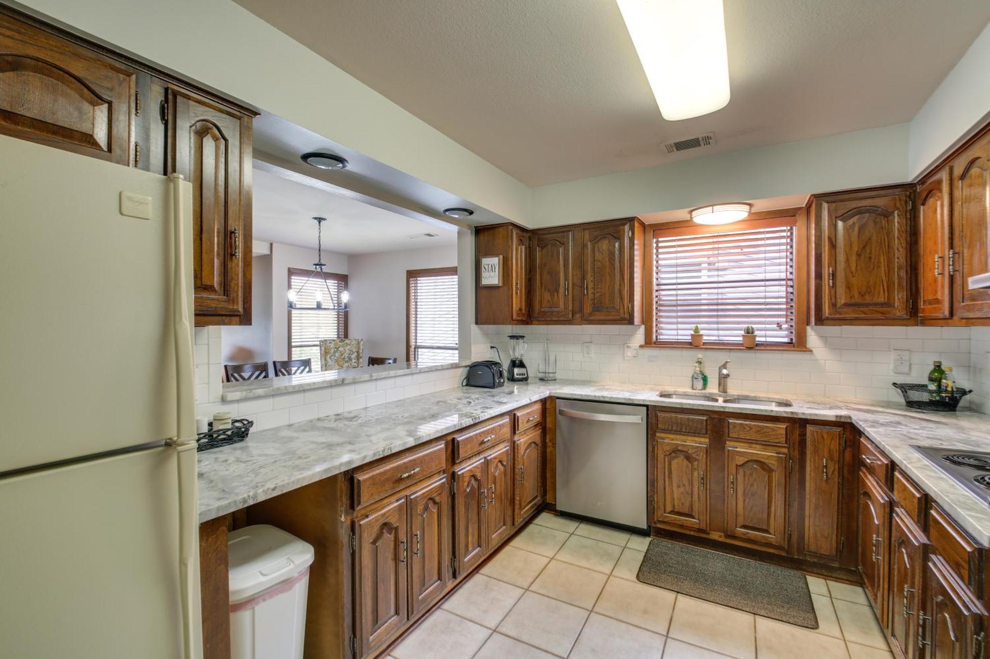 Apartment Waterfront 5 Mi To Casino!