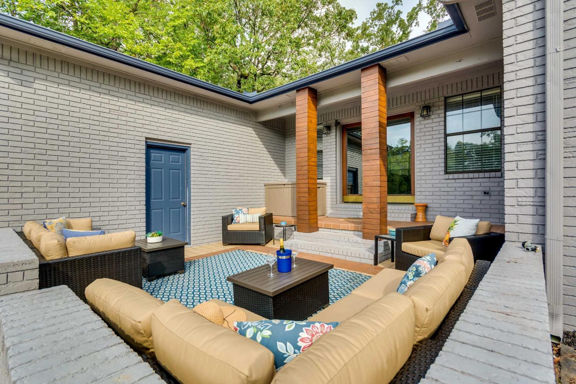 Waterfront Gem Patio And Game Room! Casa de férias