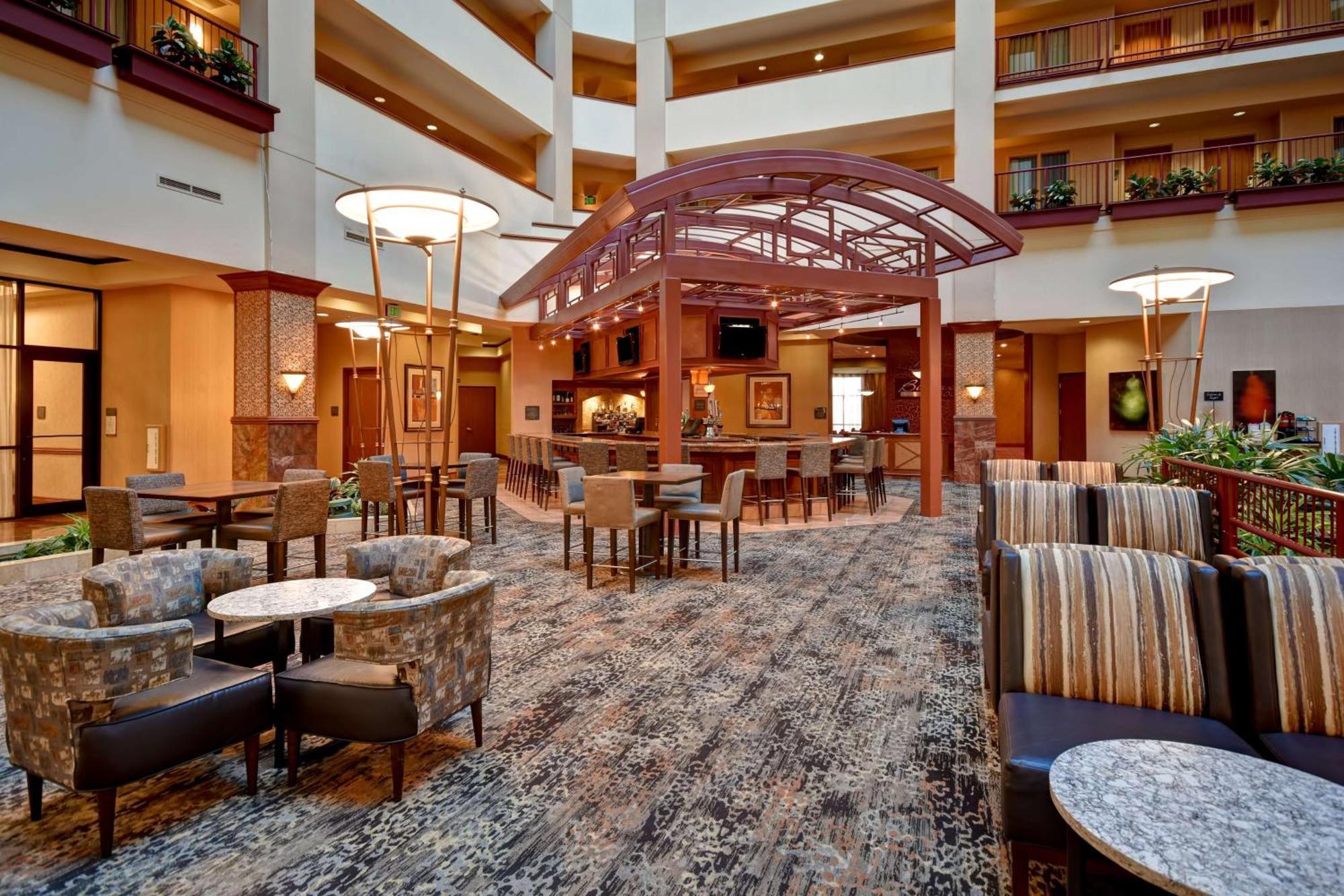 Embassy By Hilton At Convention Center Hotel Hot Springs