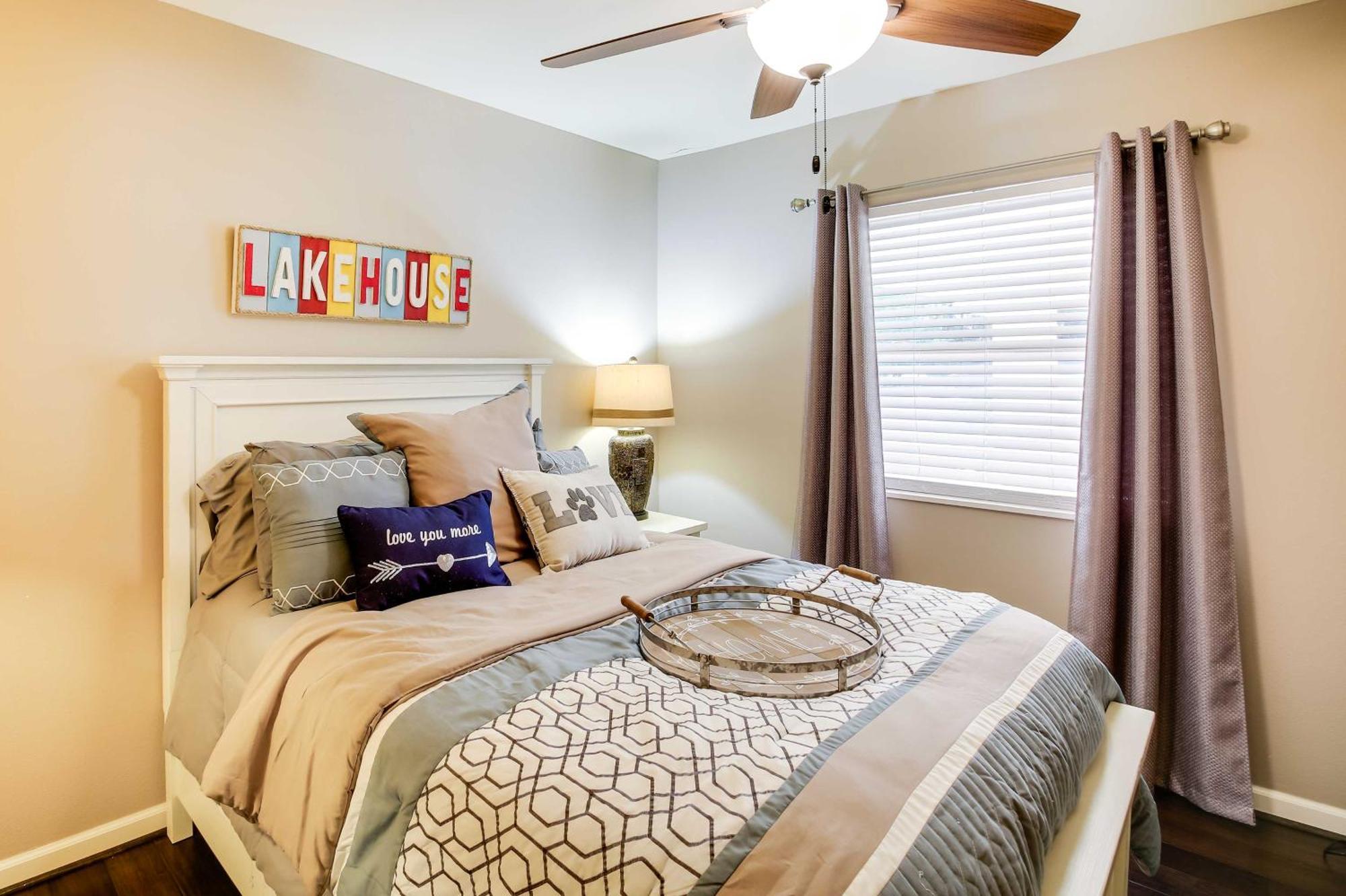Lakefront Haven Near Oaklawn And Casino Resort! Casa de férias *