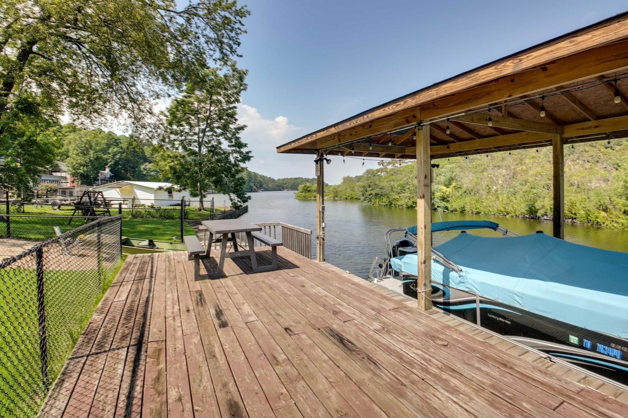 Lakefront Haven Near Oaklawn And Casino Resort! Casa de férias Hot Springs