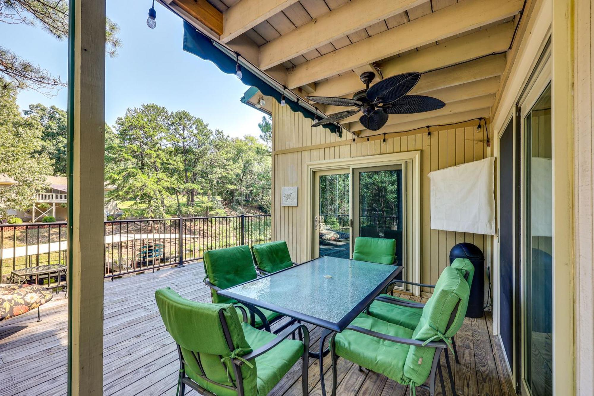 Serene Hamilton Hideaway With Private Dock Holiday home *