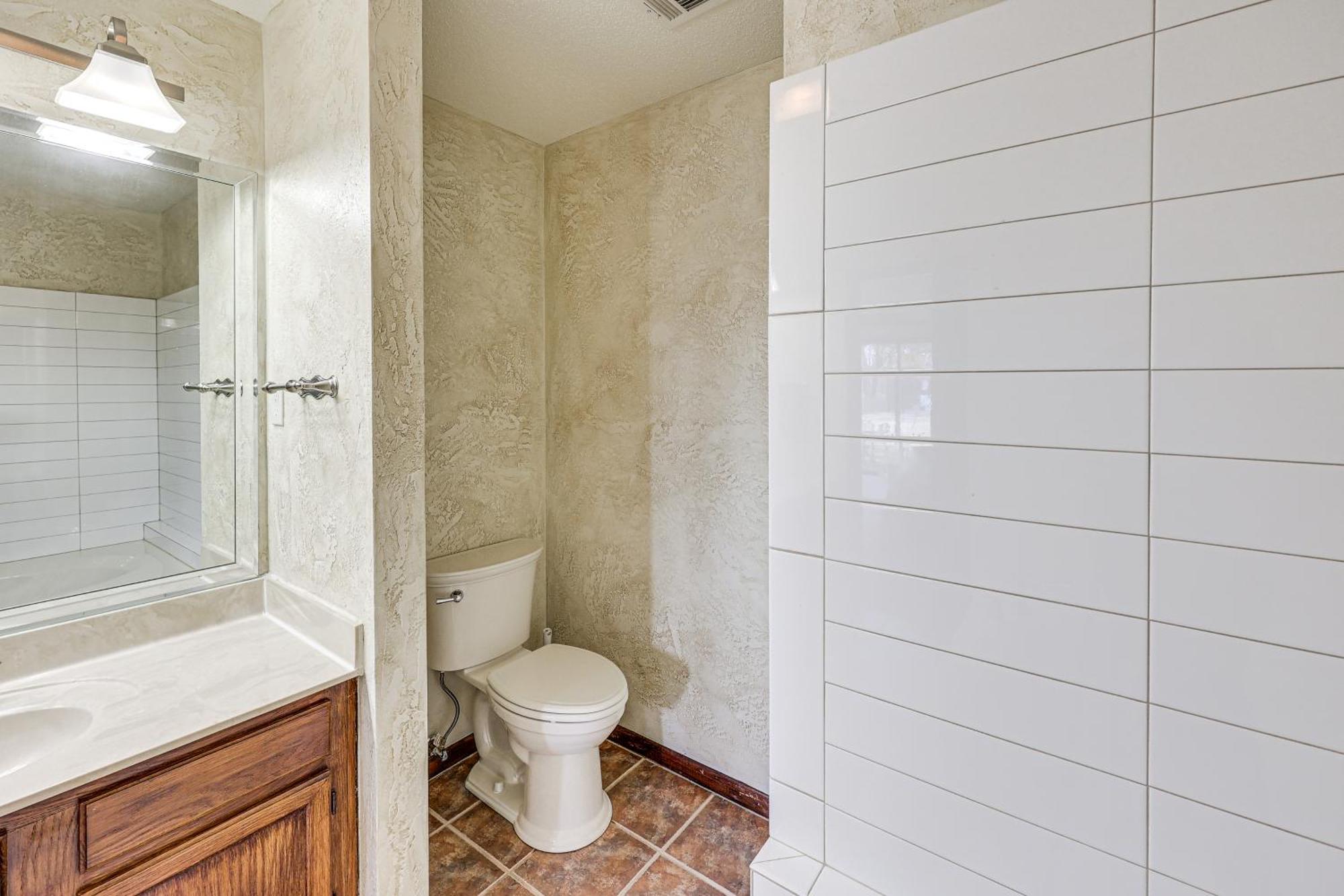 Apartment About 7 Mi To Bathhouse Row! *