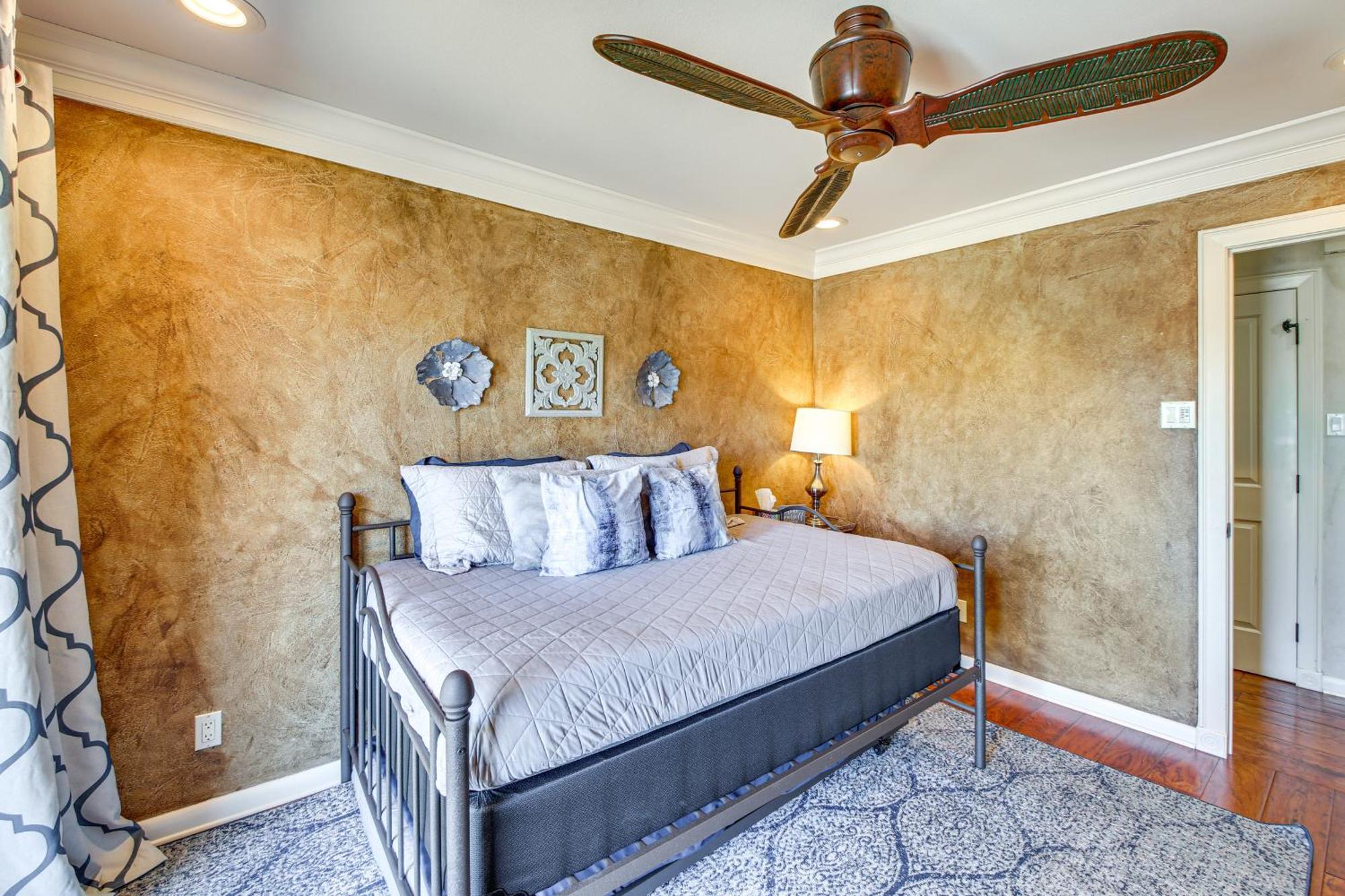 Luxury Oasis On With Private Dock! * Hot Springs
