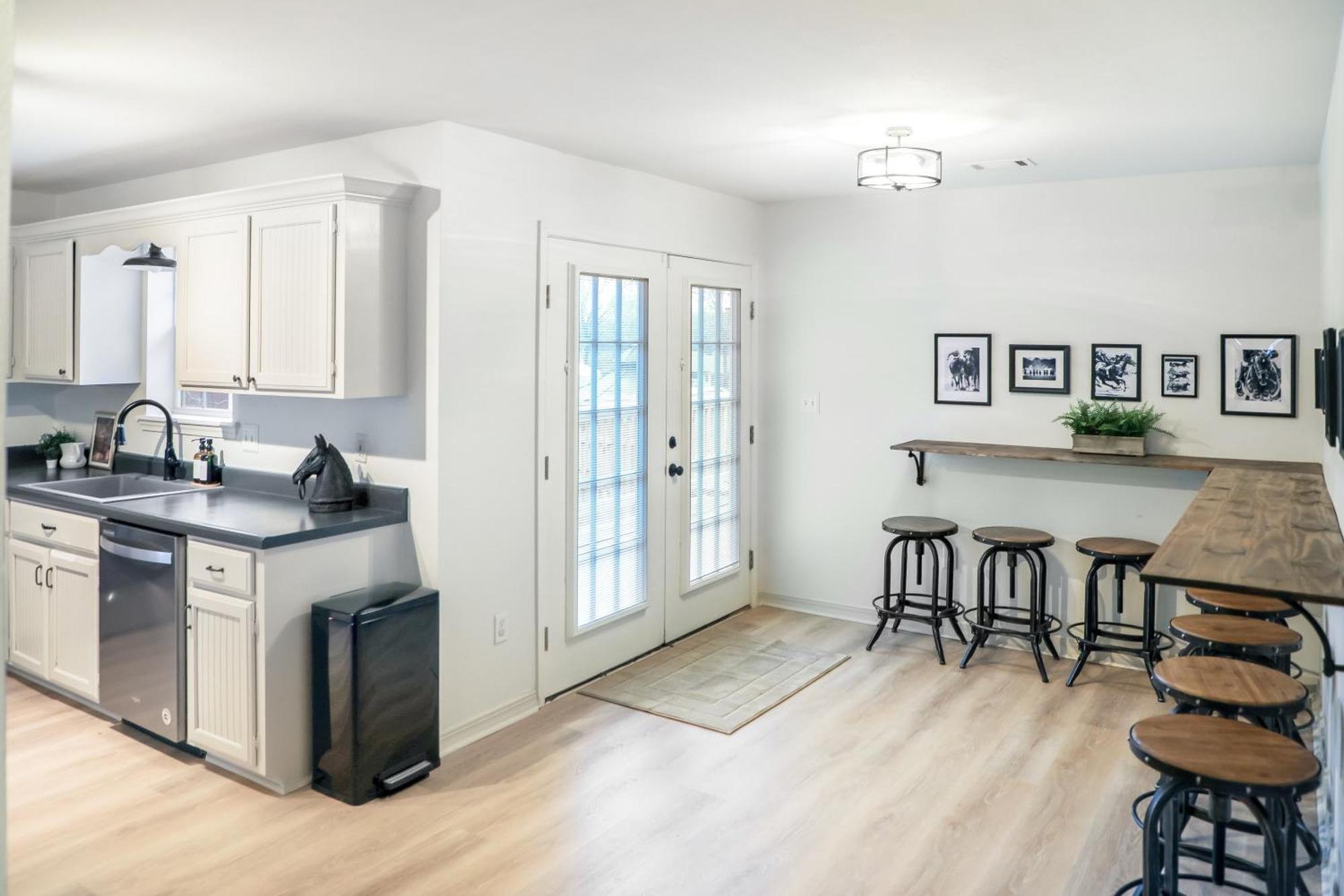 Holiday home Hamilton Carriage House 5br; 3.5ba Sleeps 17! *