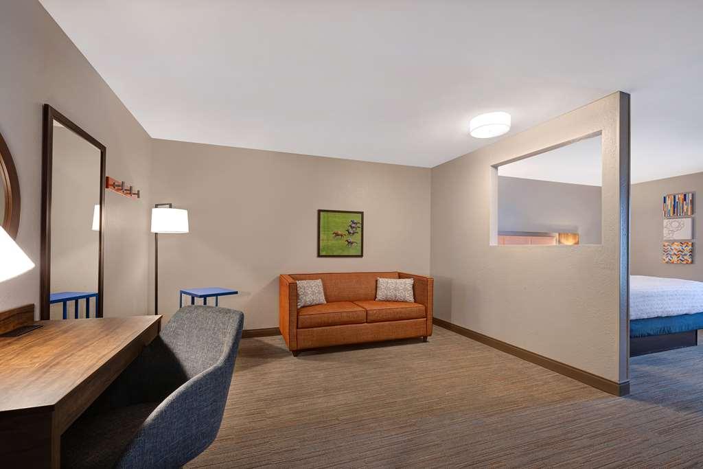 Hotel Hampton & By Hilton In Hot Springs, Arkansas