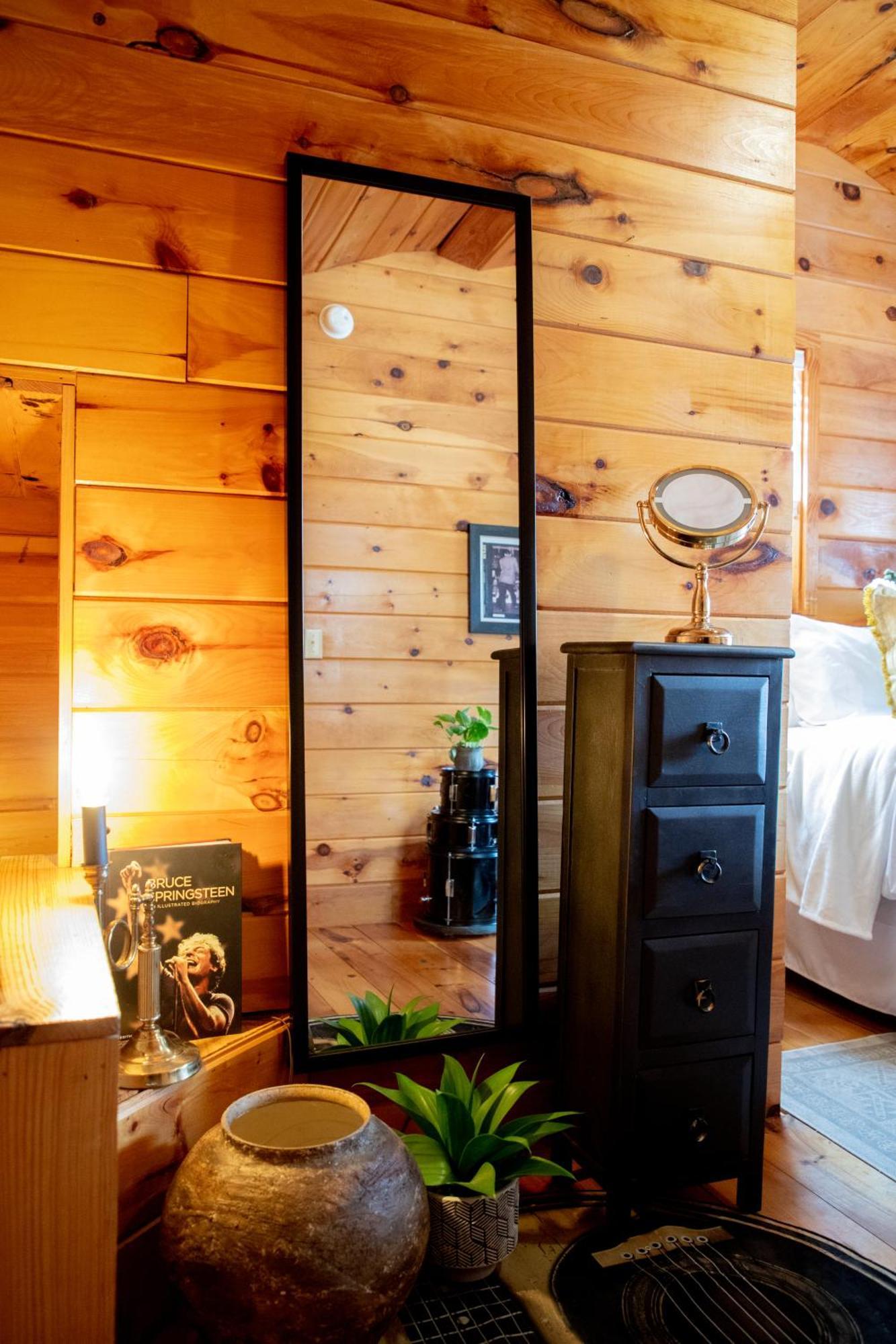 Rock N Roll Haus Holiday home