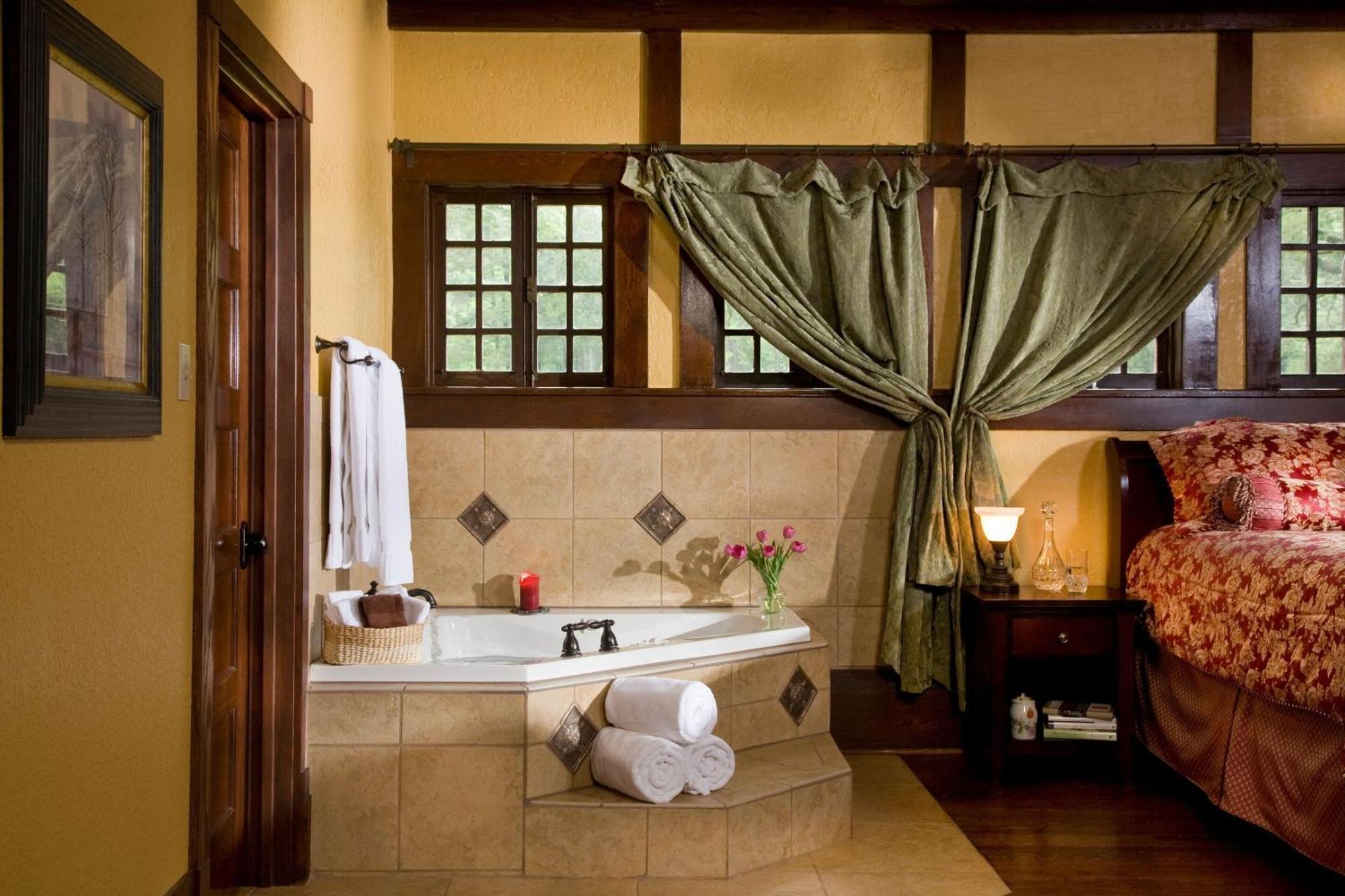 Bed & Breakfast Hilltop Manor Hot Springs