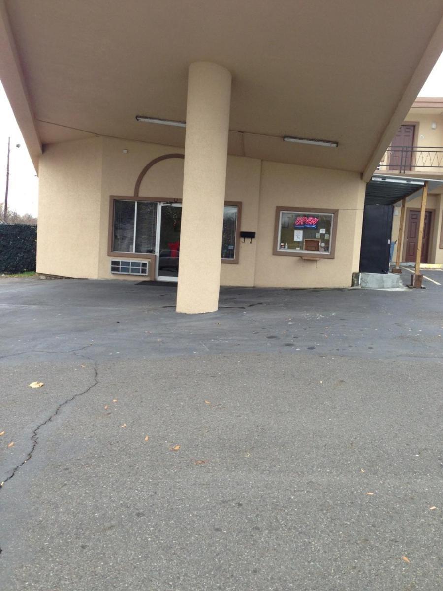 Motel Economy 2*