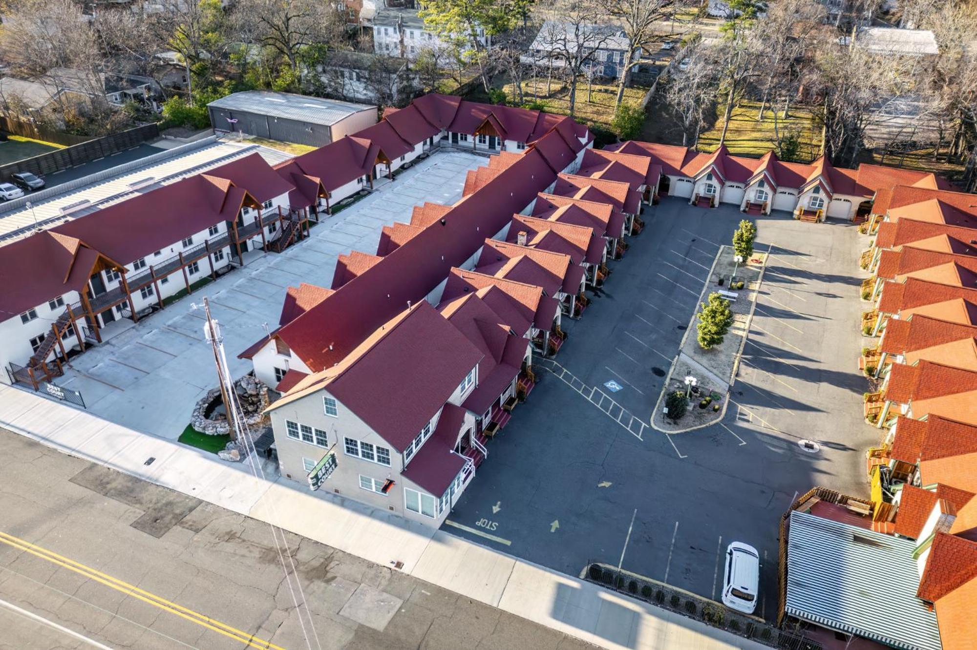 Court Inn