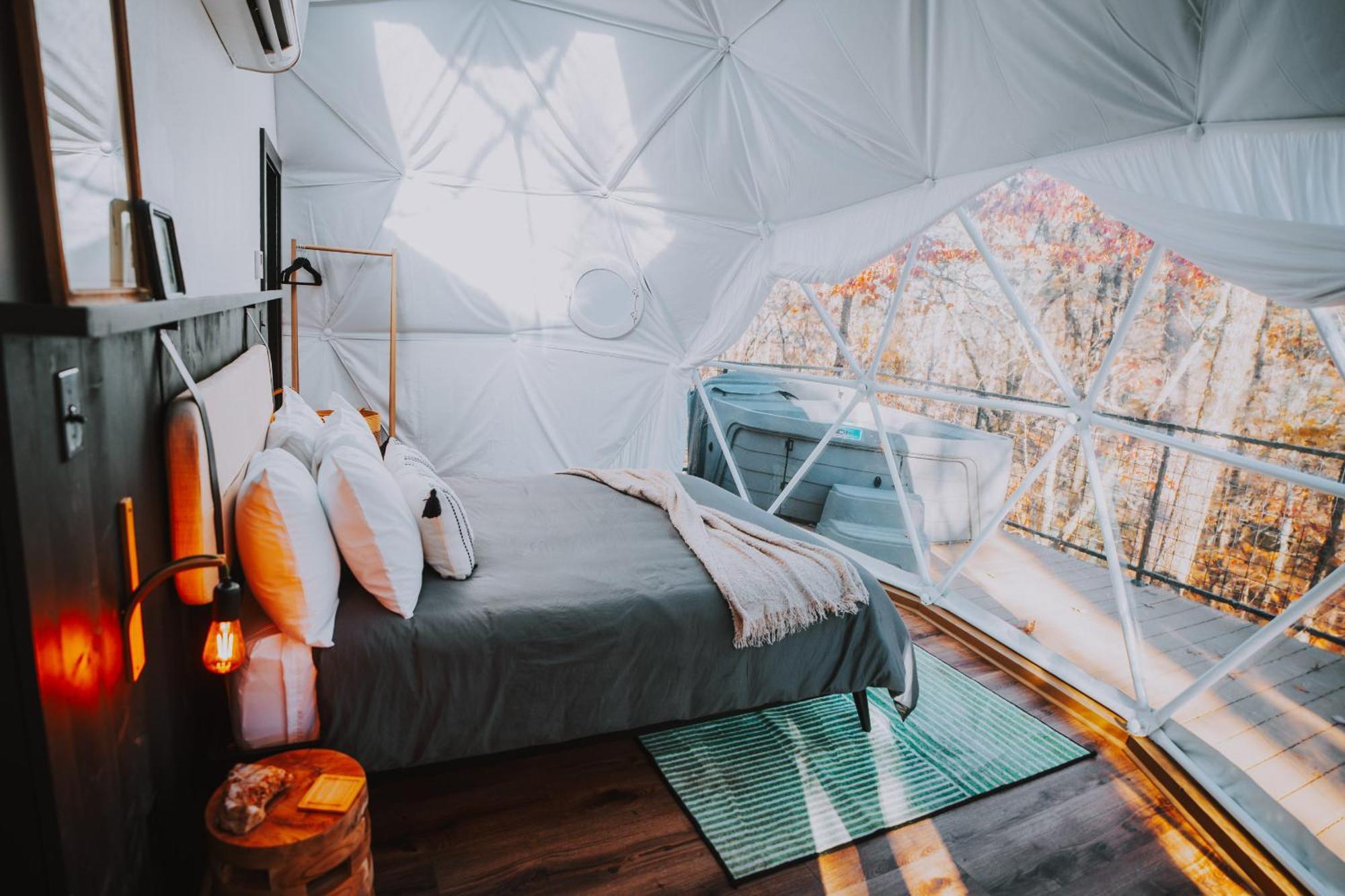 Hotel Starlight Haven *