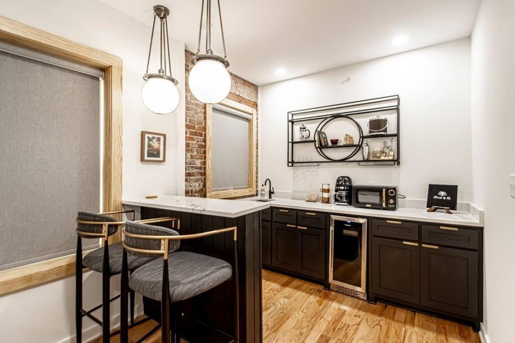 Historic Dtwn Studio, Walk To Bathhouses, Shops, # 103 Apartment Hot Springs