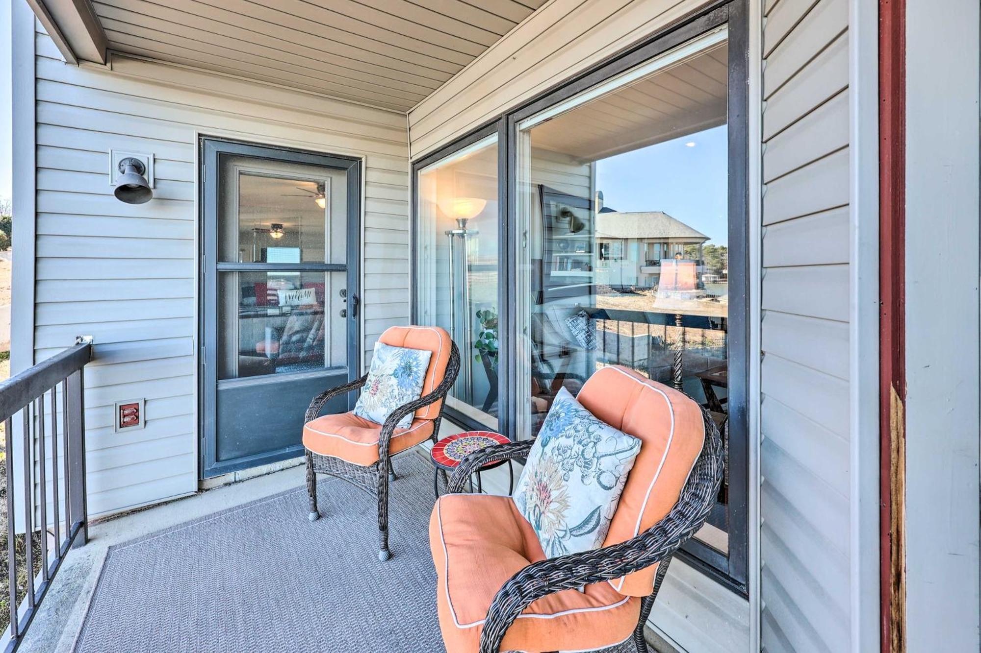 Waterfront With Pool Access! * Hot Springs