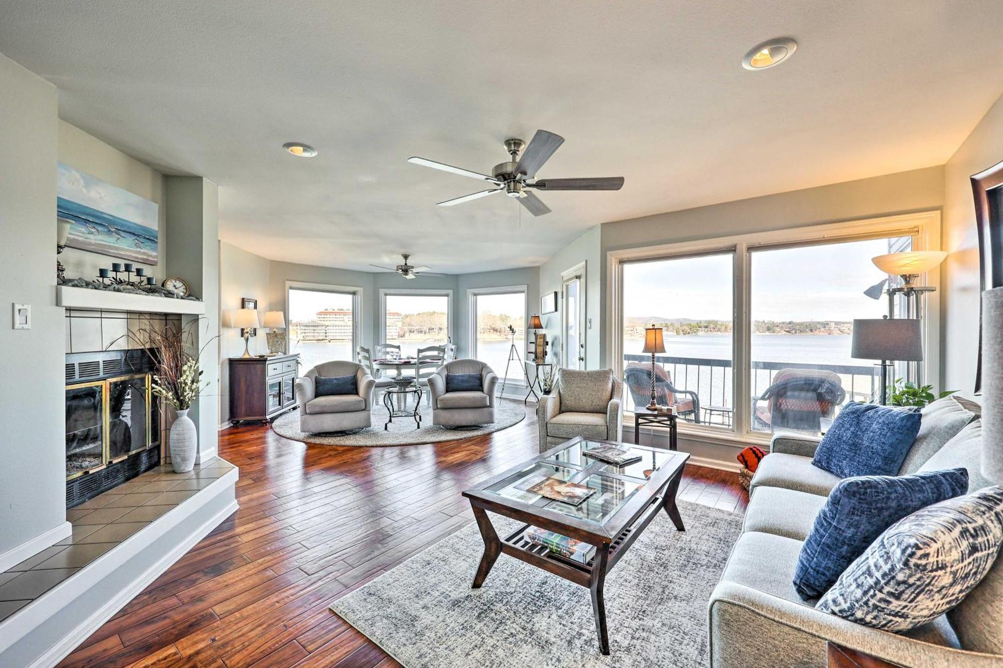 Waterfront With Pool Access! *