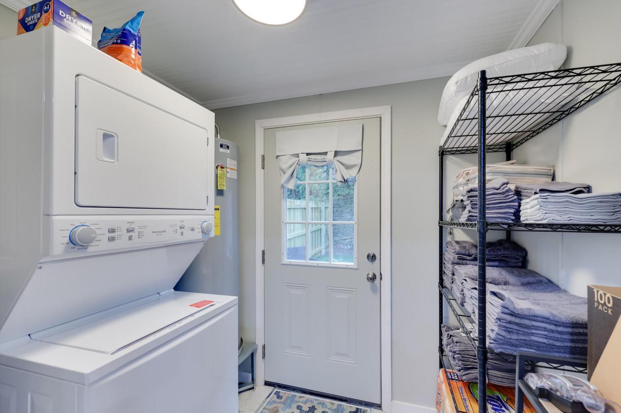 Holiday home With Yard, Walk To Bathhouse Row! Hot Springs