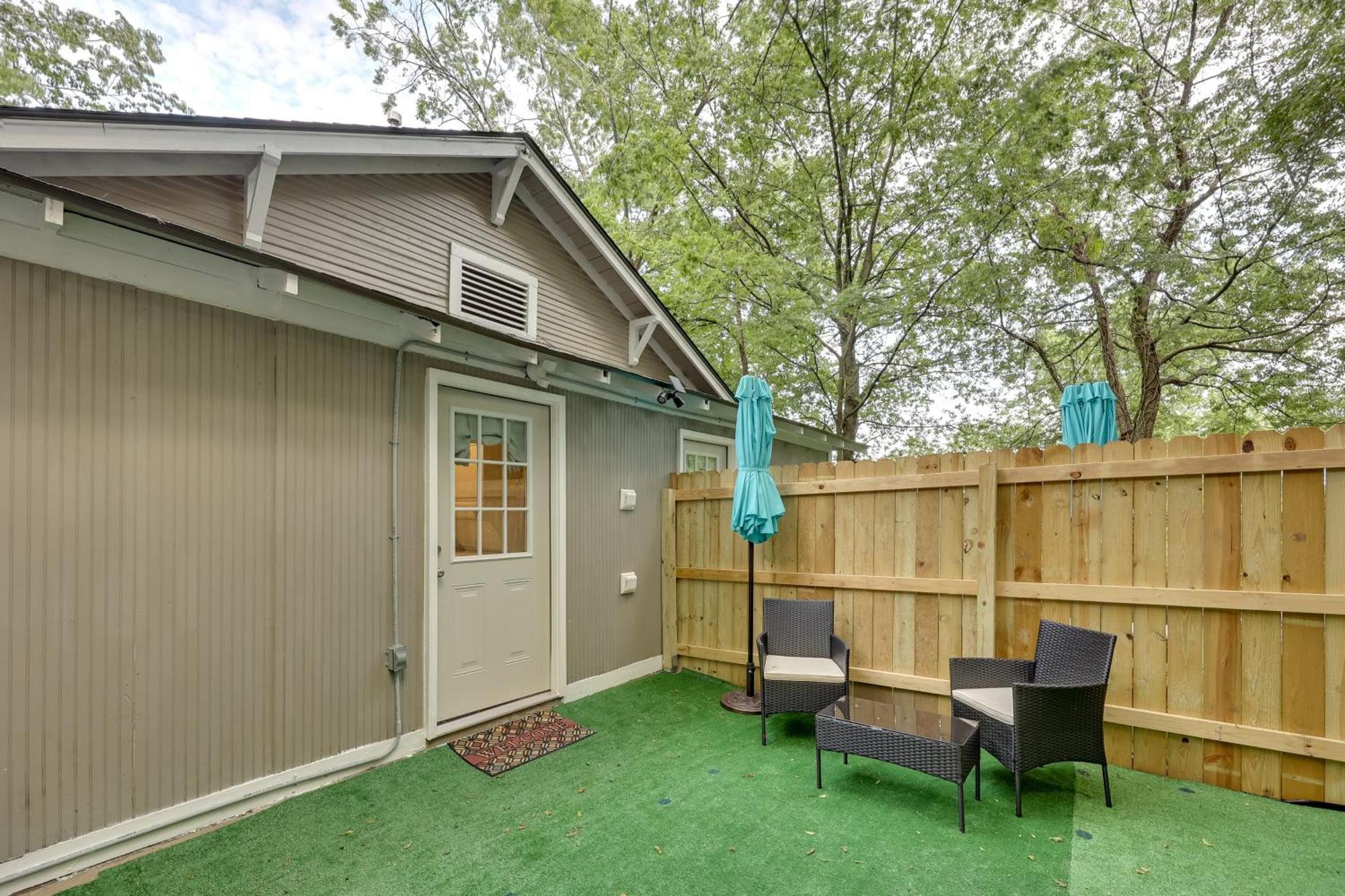 Holiday home With Yard, Walk To Bathhouse Row! Hot Springs