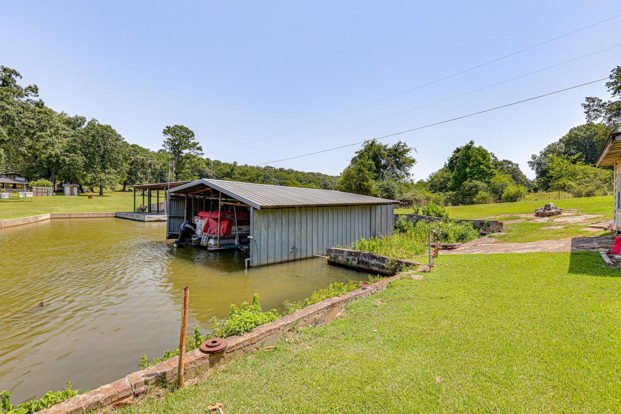 Holiday home Lakeside Retreat With Pool Table! Hot Springs