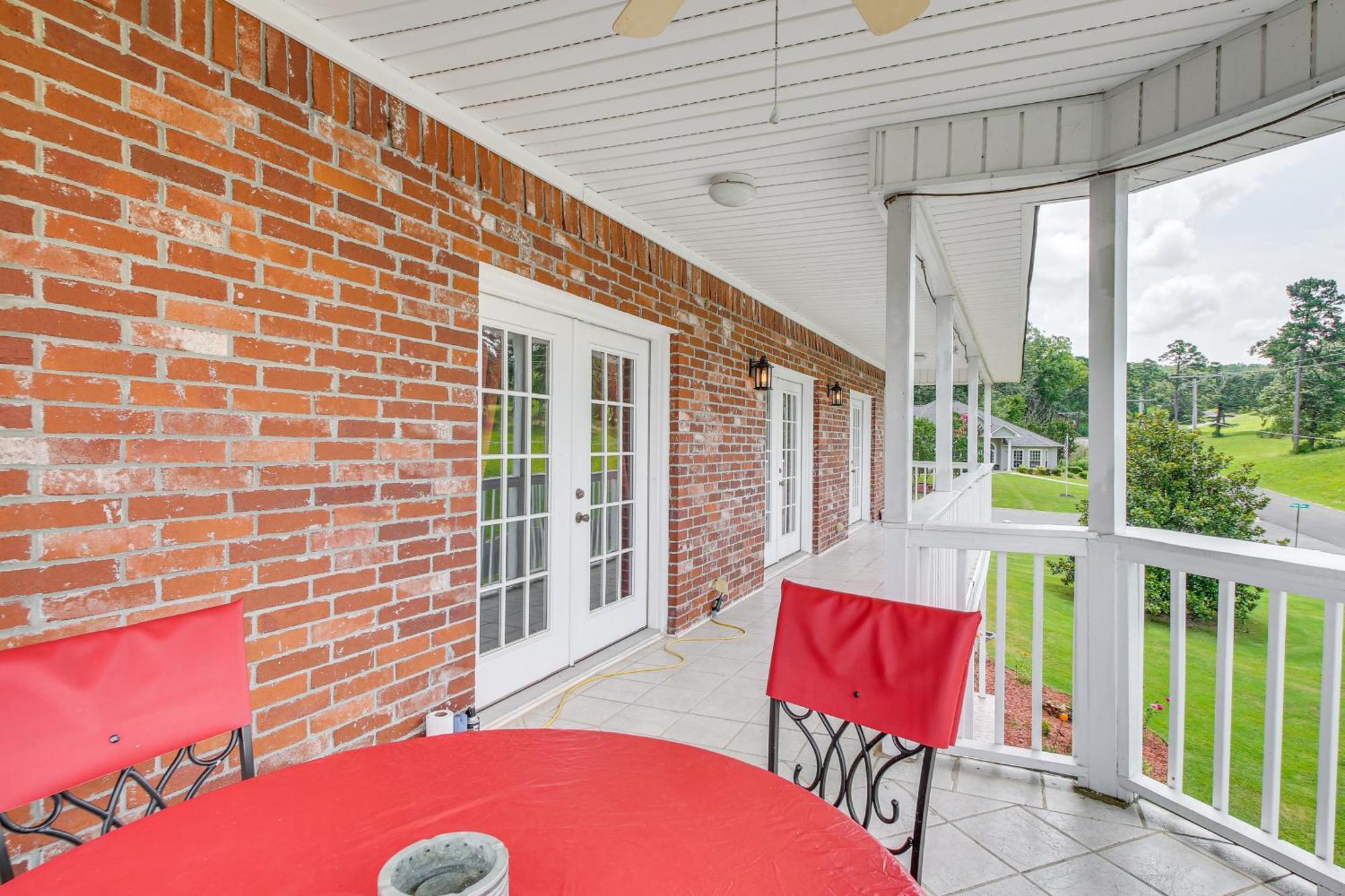Beautiful Less Than 1 Mi To National Park Holiday home *