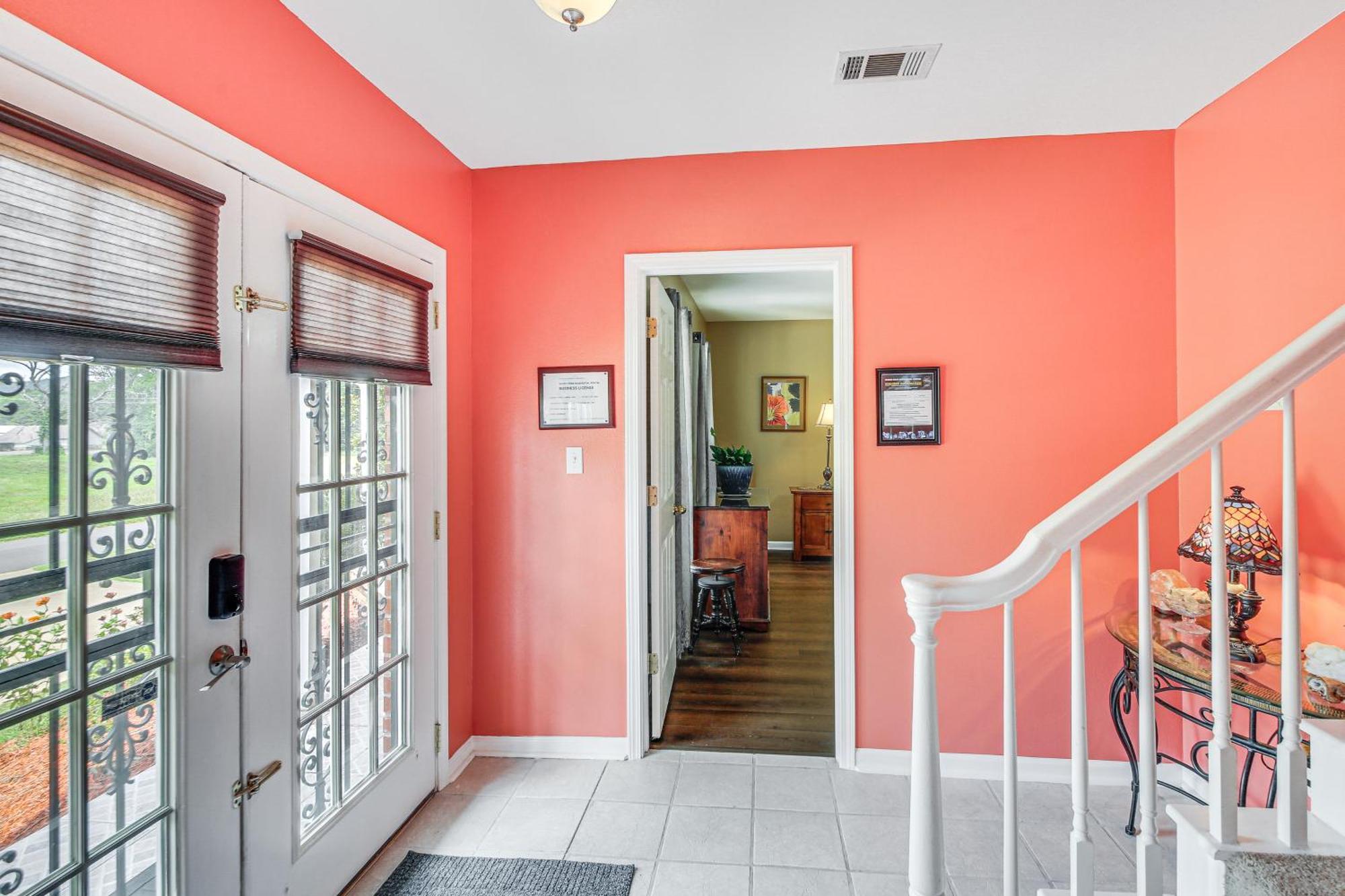 Beautiful Less Than 1 Mi To National Park Holiday home *