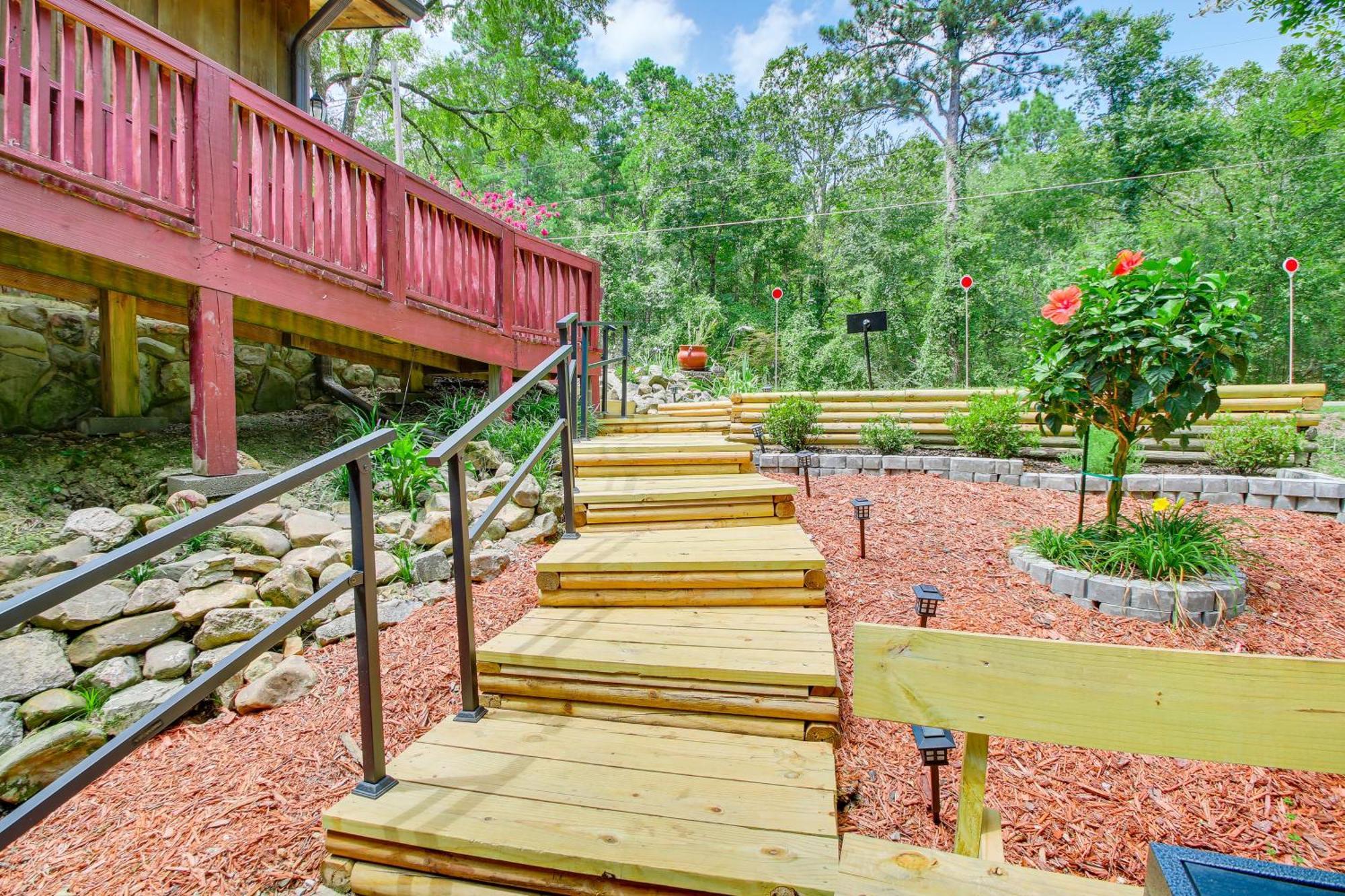 Retreat With Private Dock And Hot Tub! Hot Springs