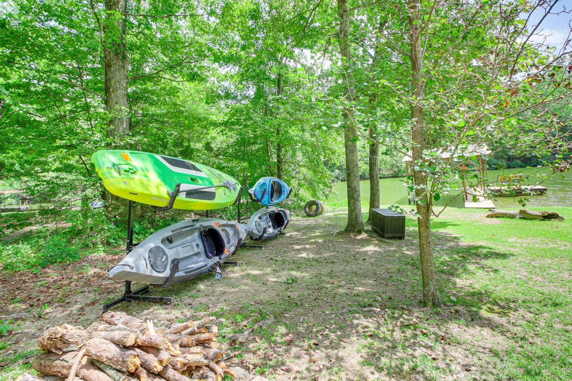 Retreat With Private Dock And Hot Tub! *