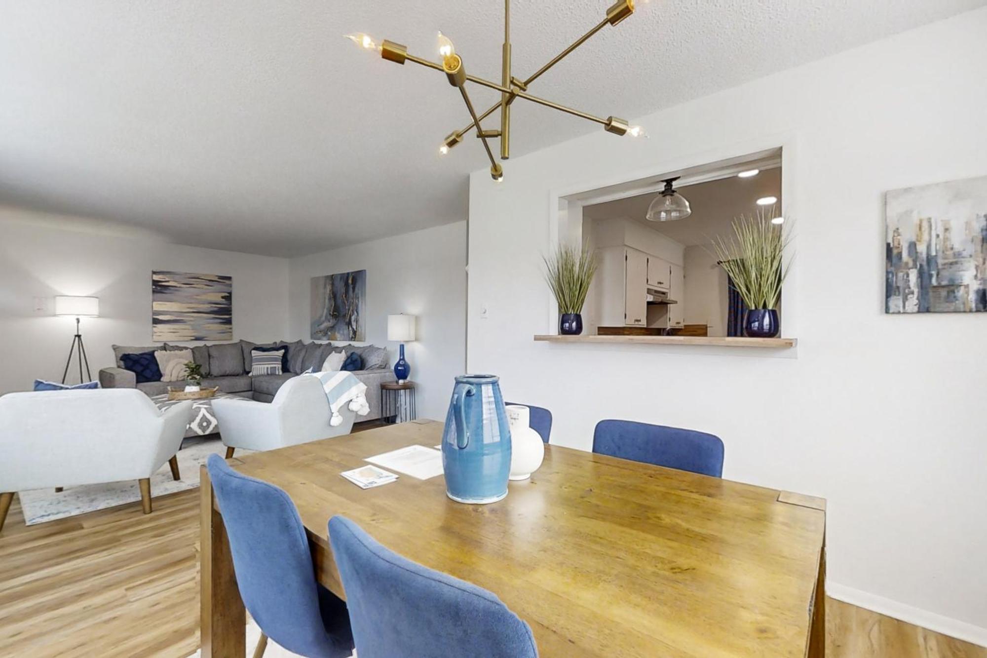 A Touch Of Modern Apartment