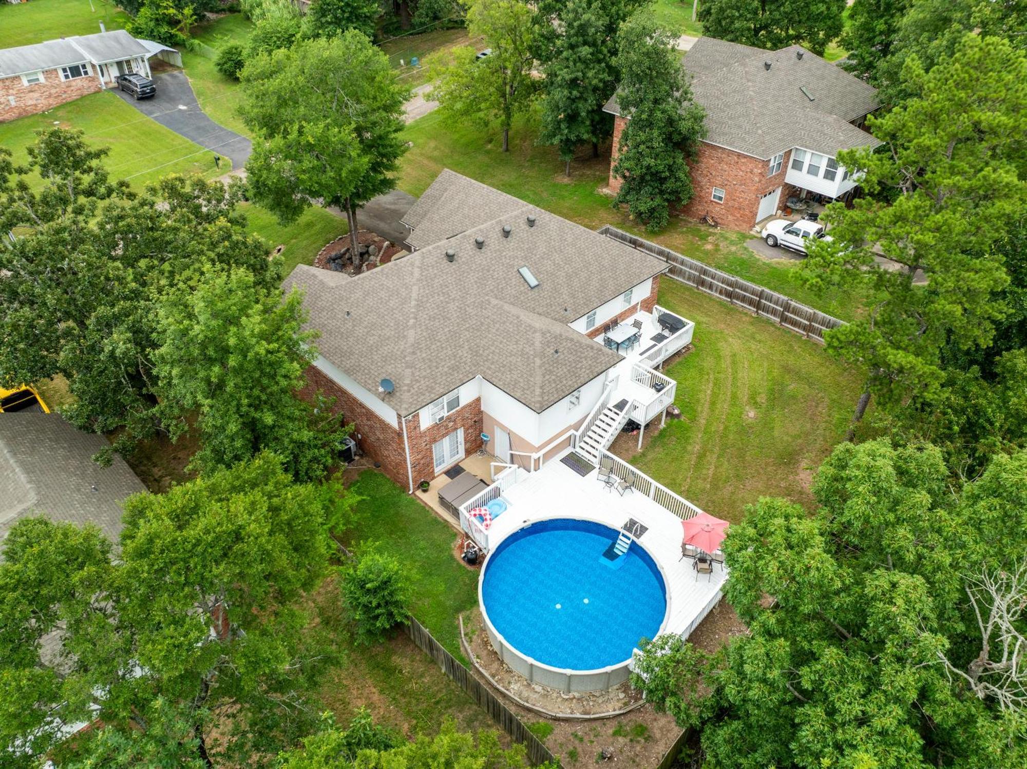 Rockwell Retreat - Pool, Hot Tub, Sleeps 18+ Holiday home Hot Springs