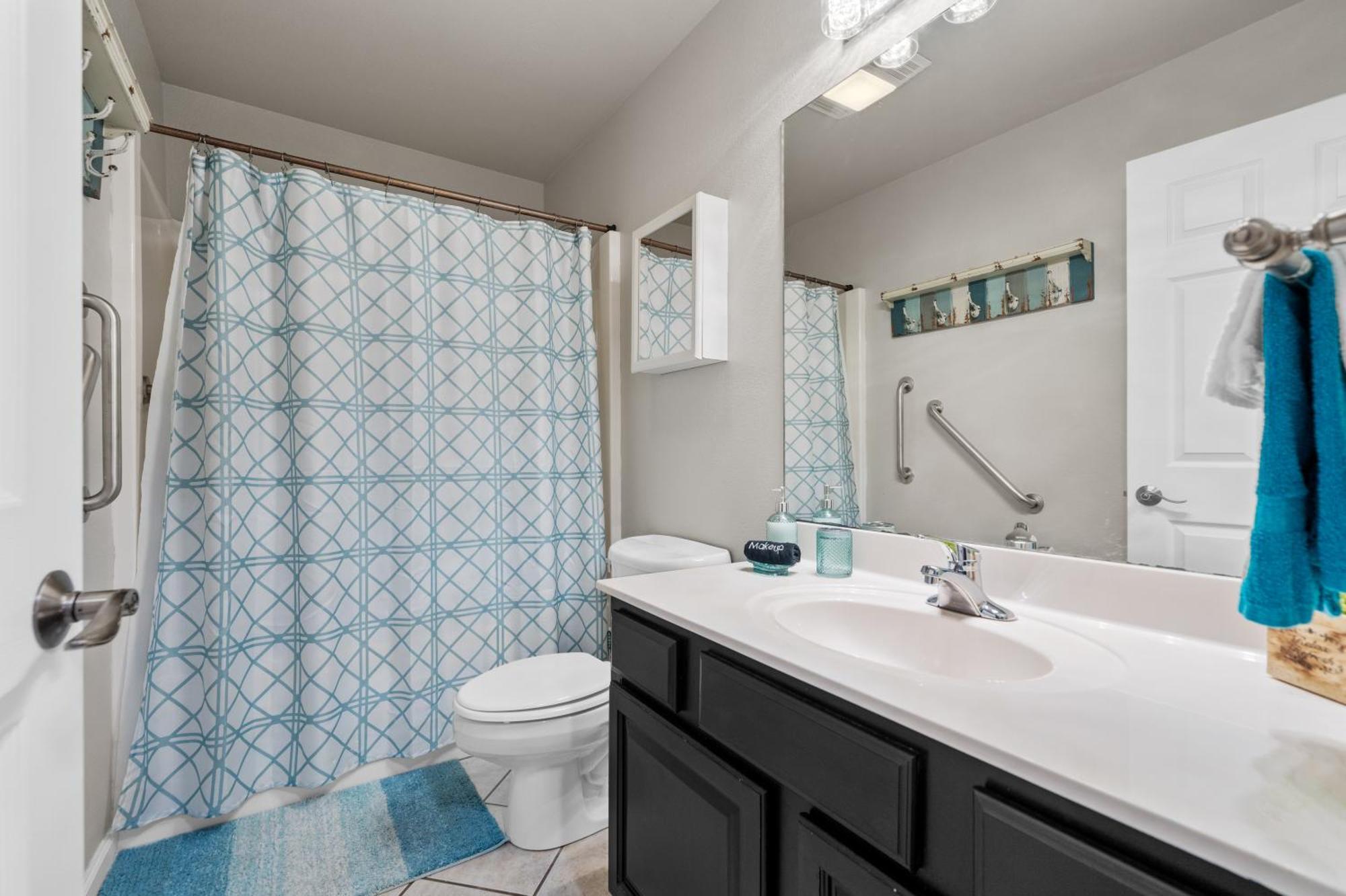 Rockwell Retreat - Pool, Hot Tub, Sleeps 18+ *