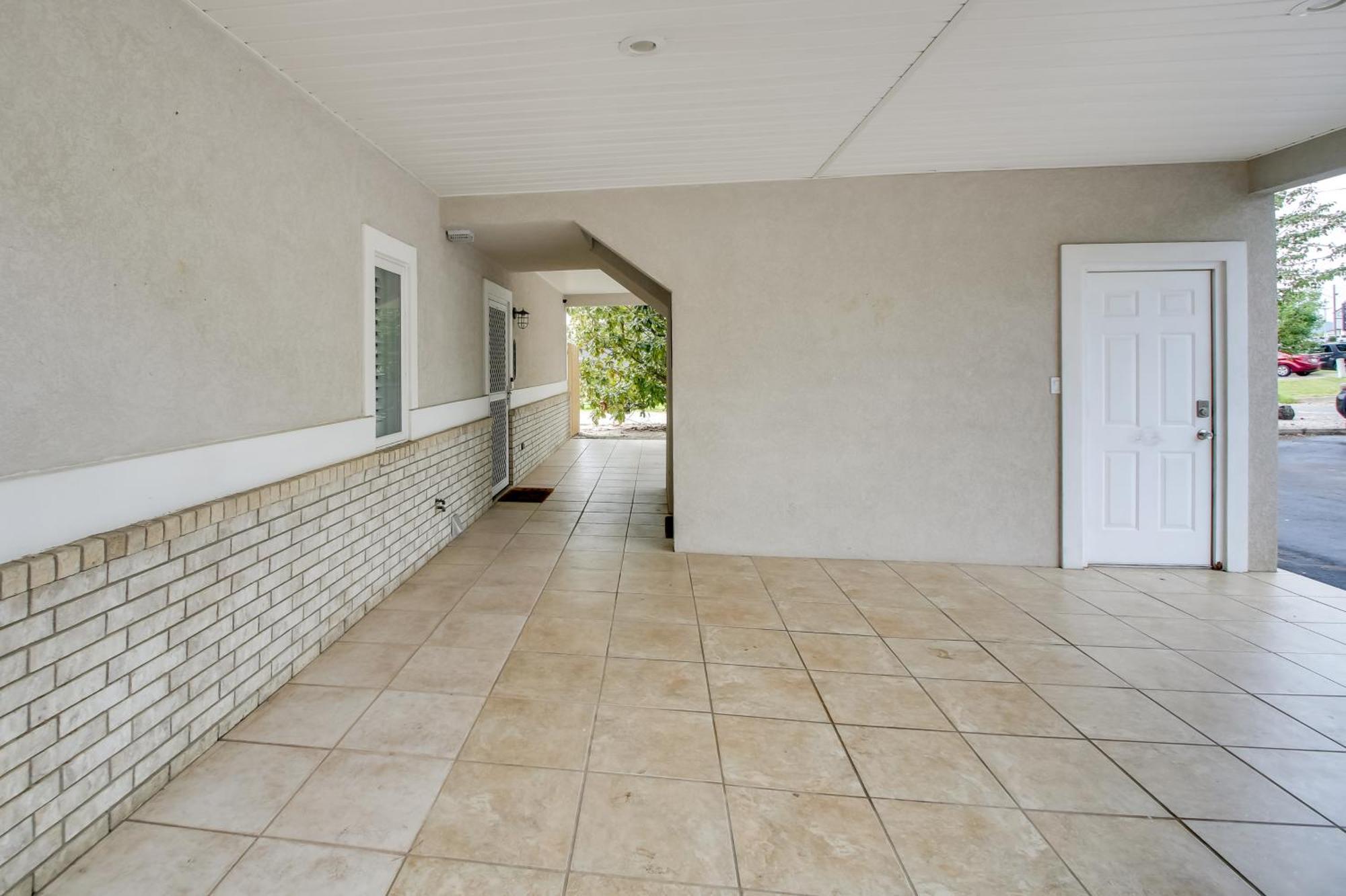 Apartment Lakefront Duplex With Shared Dock