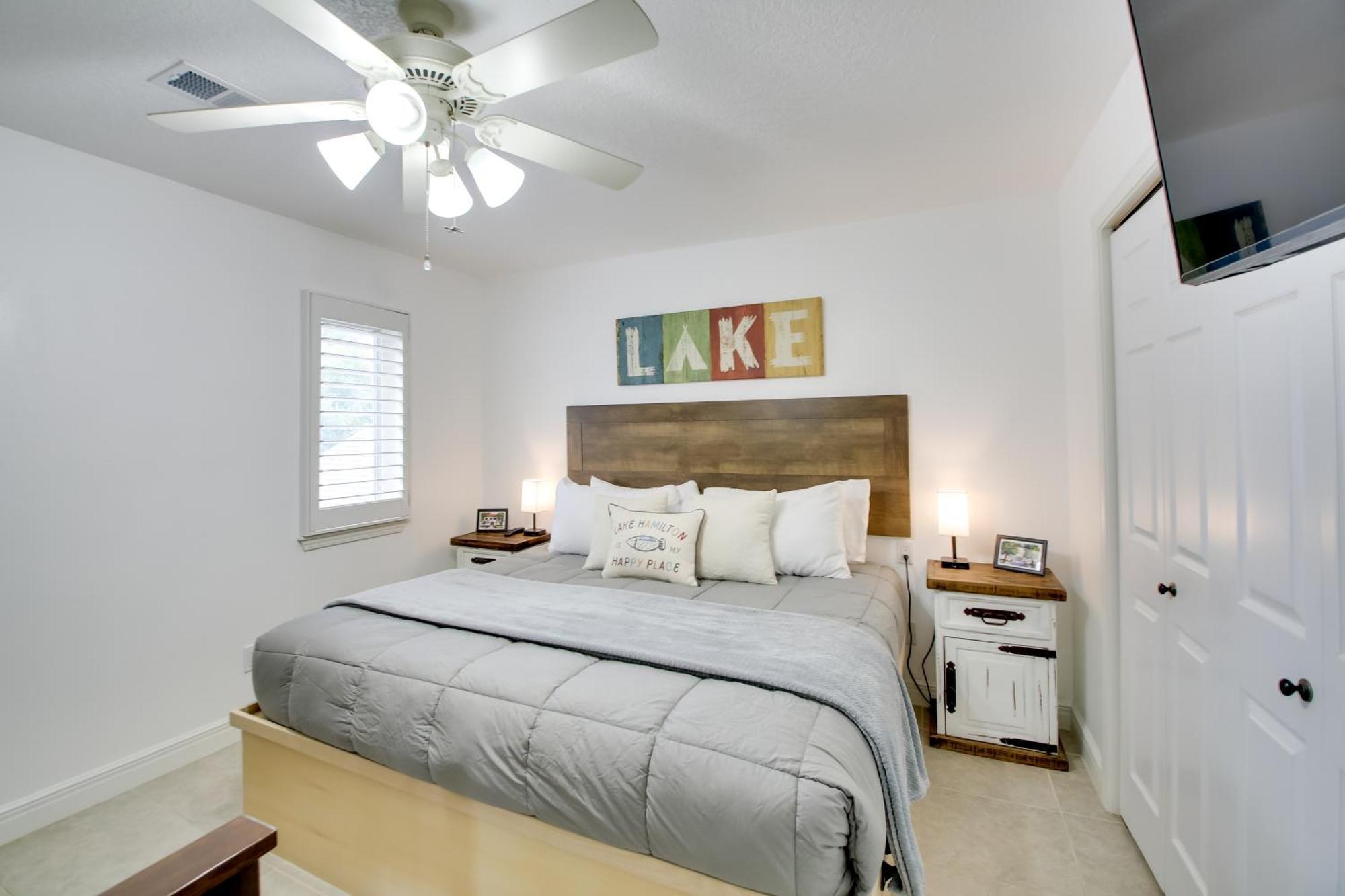 Lakefront Duplex With Shared Dock Hot Springs