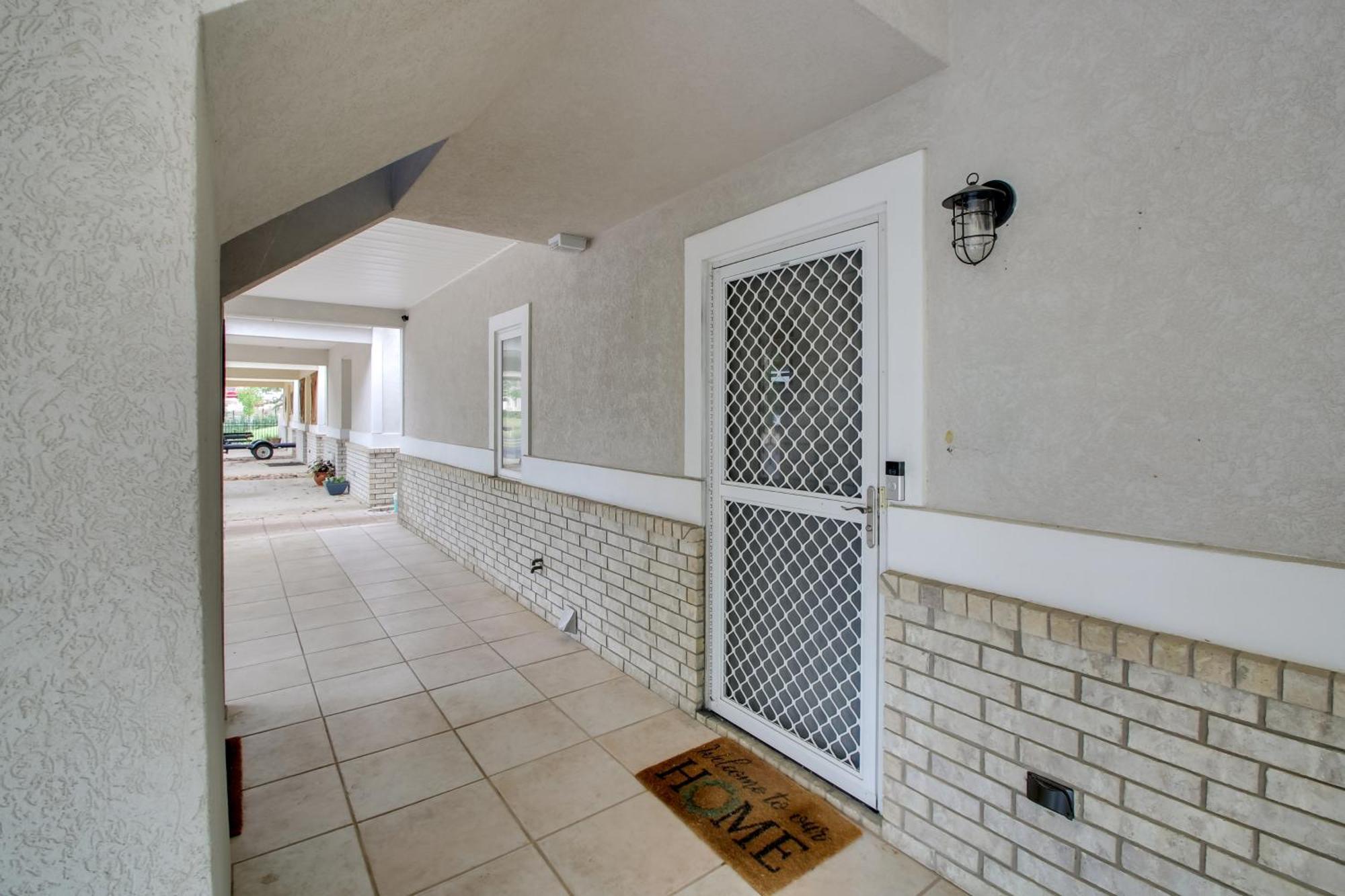 Apartment Lakefront Duplex On Hamilton With Boat Slip! Hot Springs