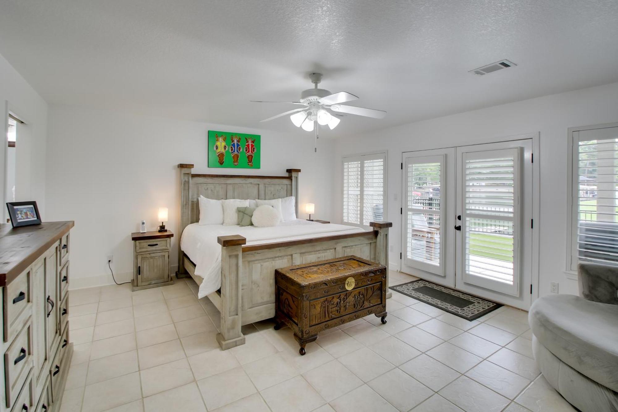 Lakefront Duplex On Hamilton With Boat Slip! Hot Springs