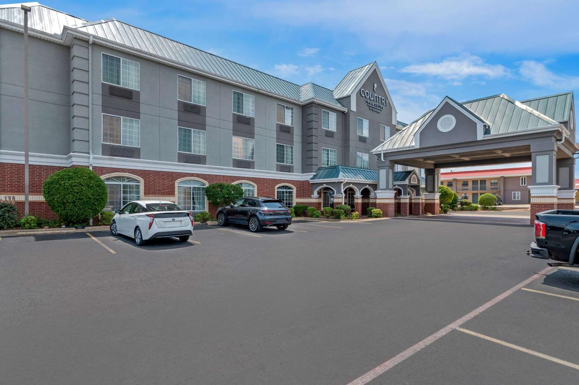 Hotel Country & By Radisson, Hot Springs, Ar 2*