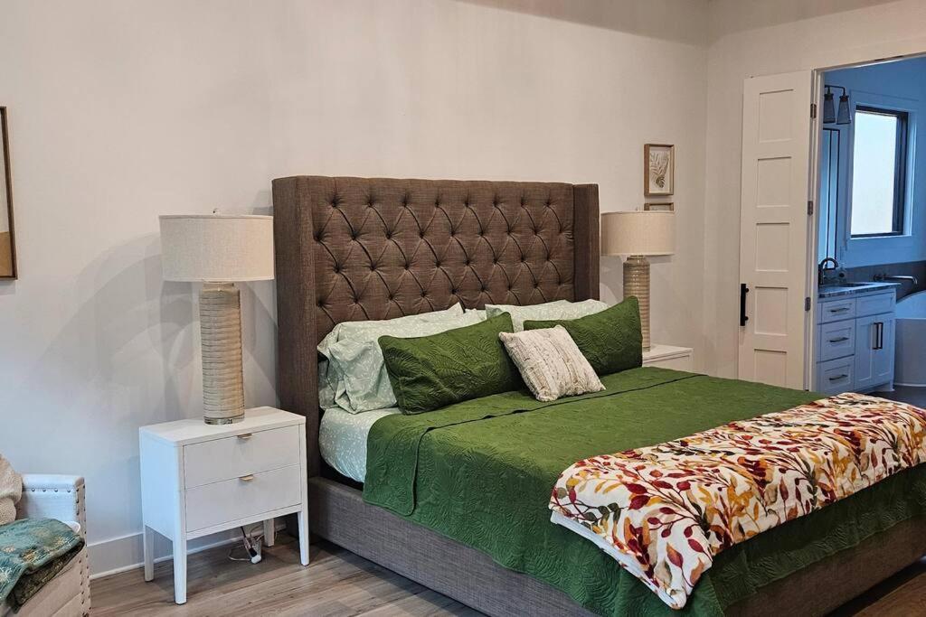 Family Fun House - Pet Friendly! 12 Min To Oaklawn