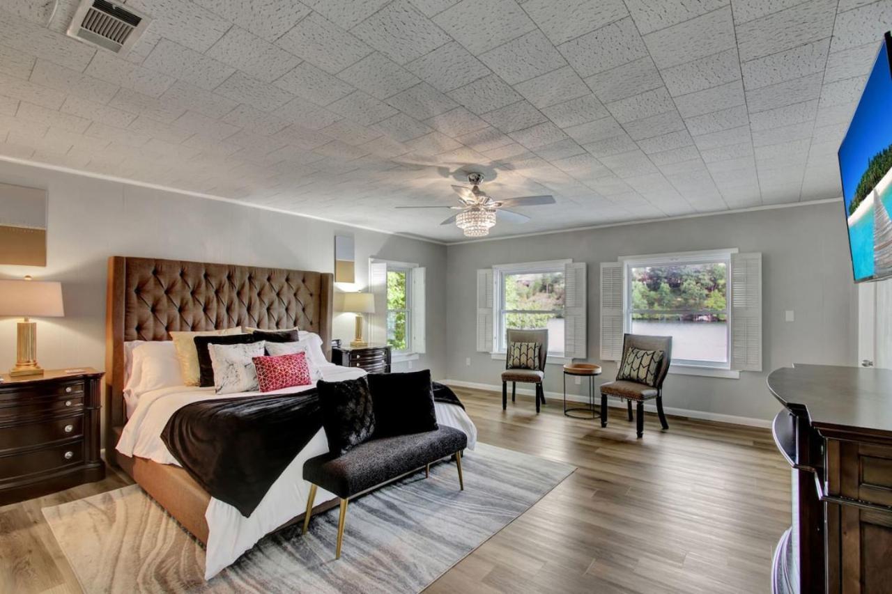 Holiday home Haven Estate With Hot Tub And Game Hot Springs