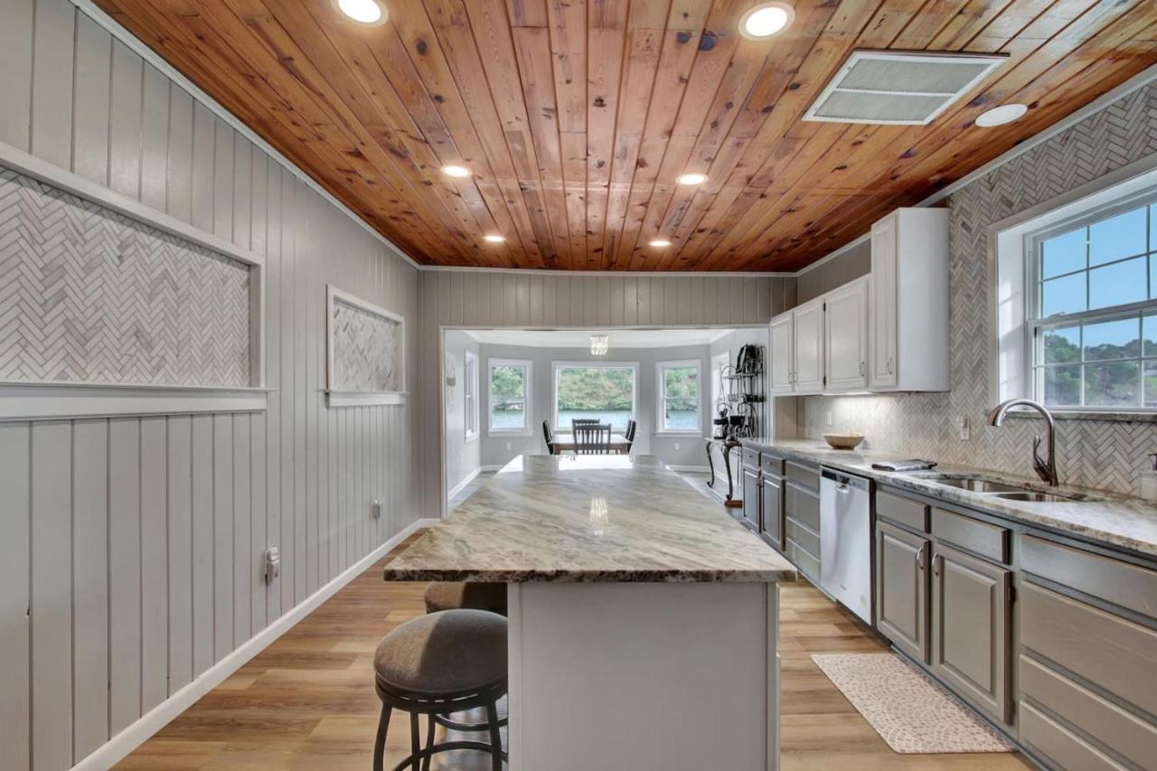 Holiday home Haven Estate With Hot Tub And Game