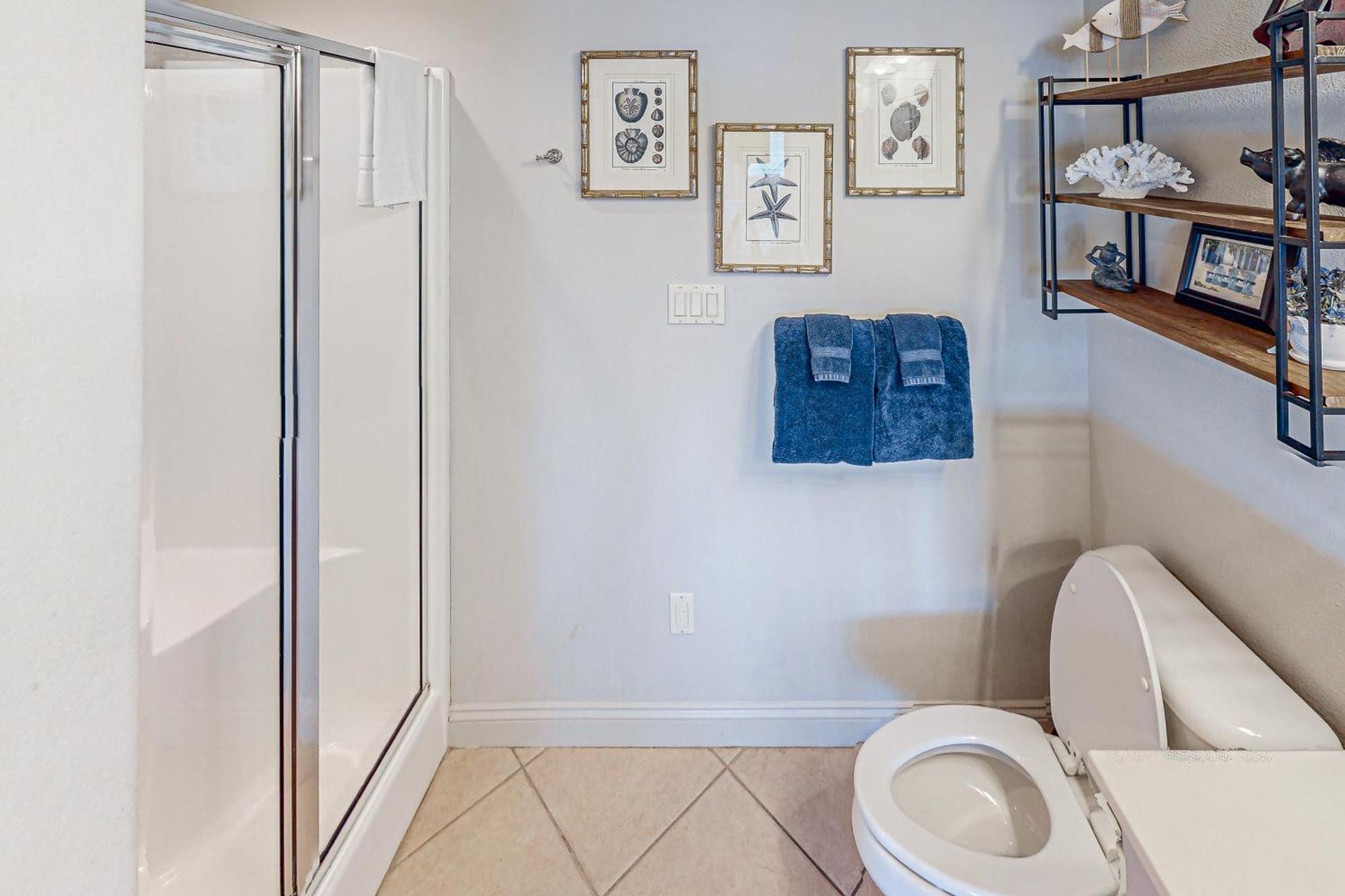 Lakeview Luxury Apartment