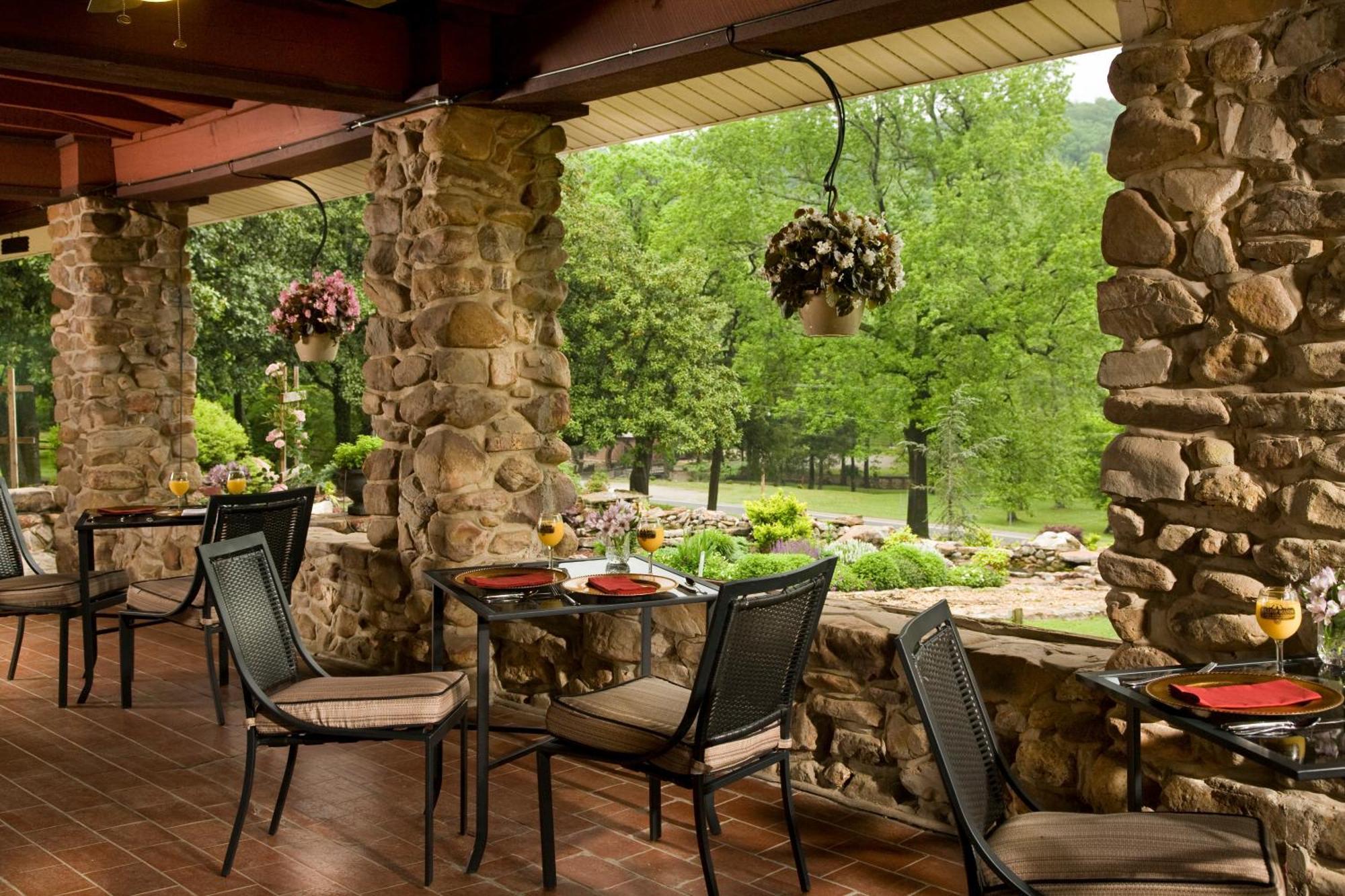 Hilltop Manor Bed & Breakfast Hot Springs